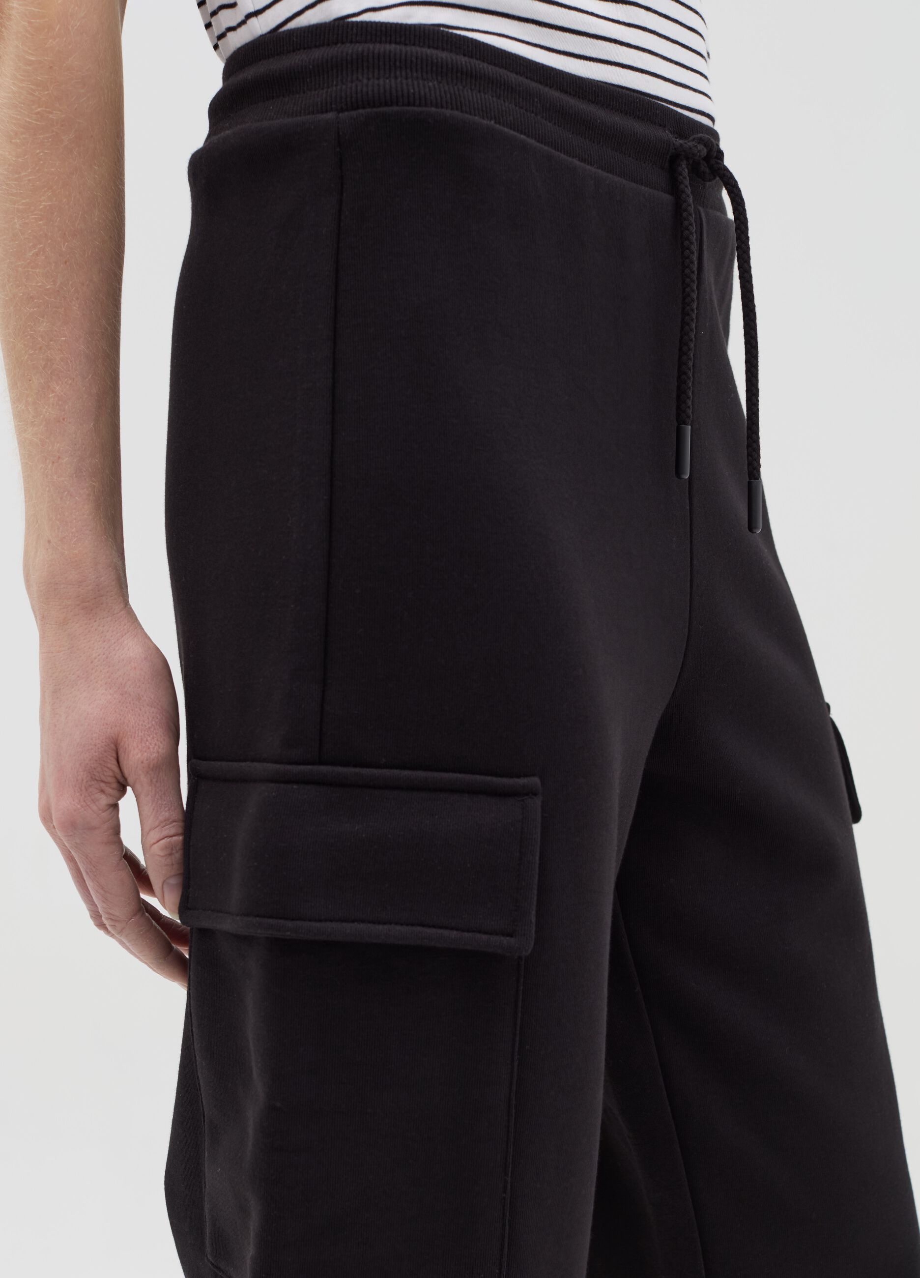 Cargo joggers in fleece with drawstring