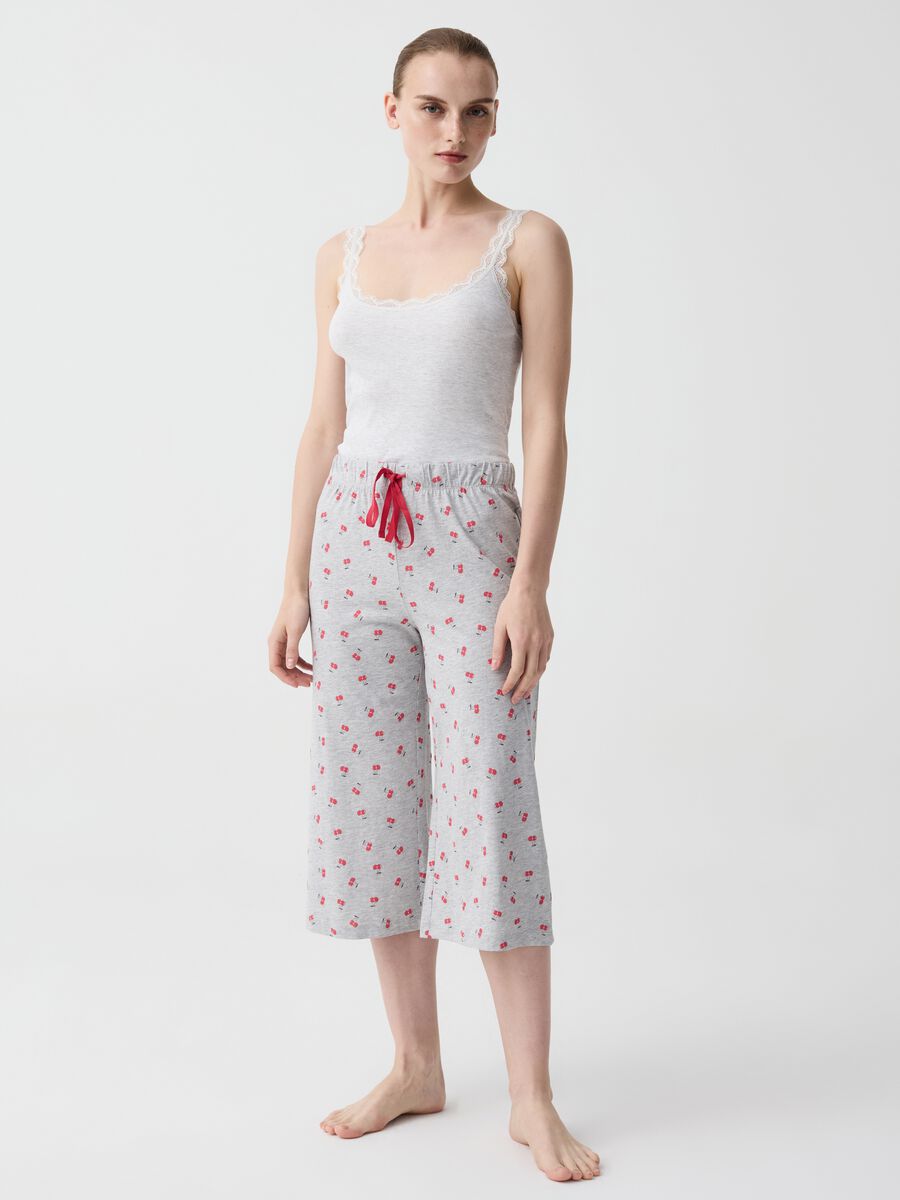Capri pyjama trousers with cherries_0