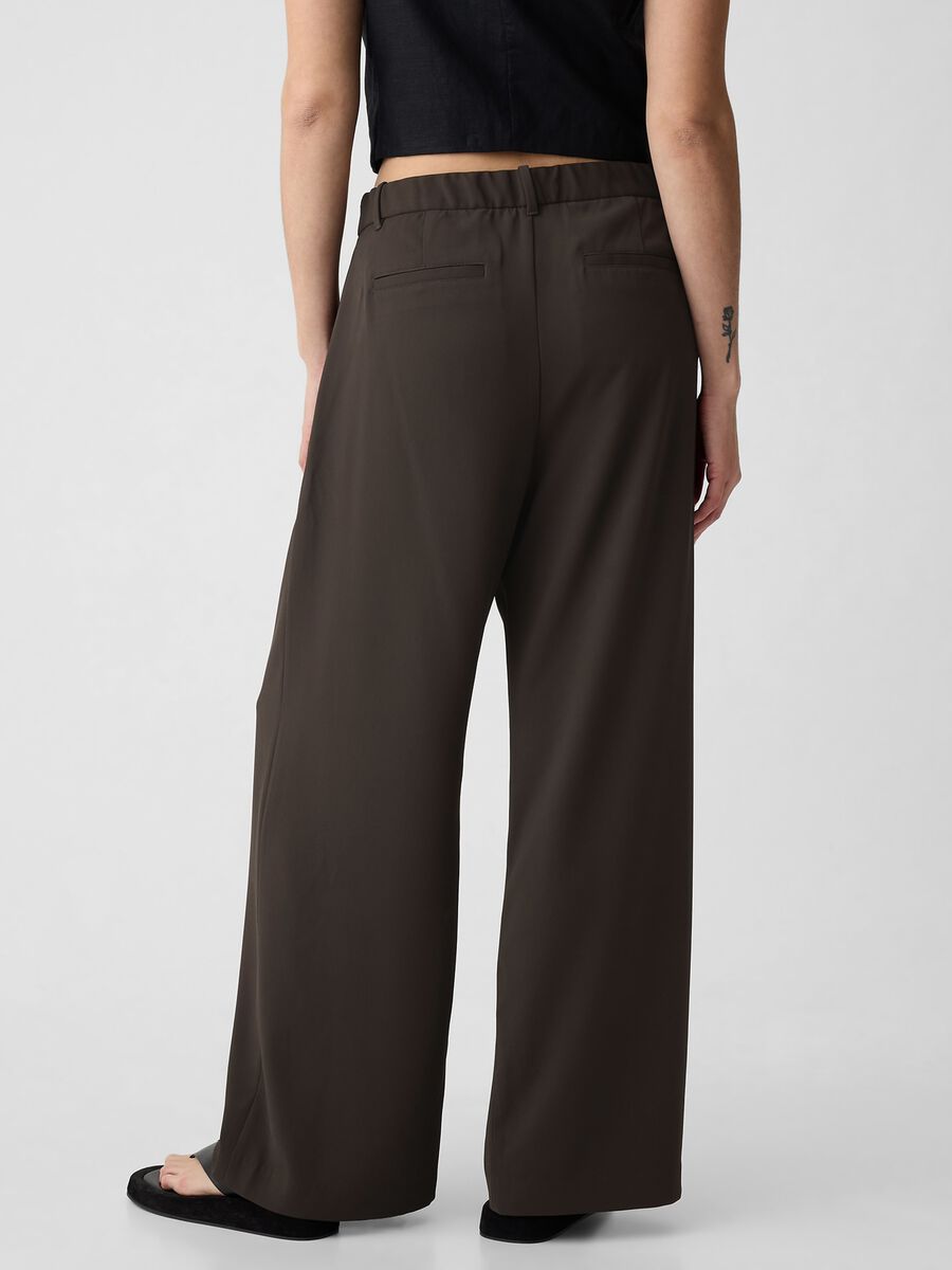 Wide leg trousers with darts_9