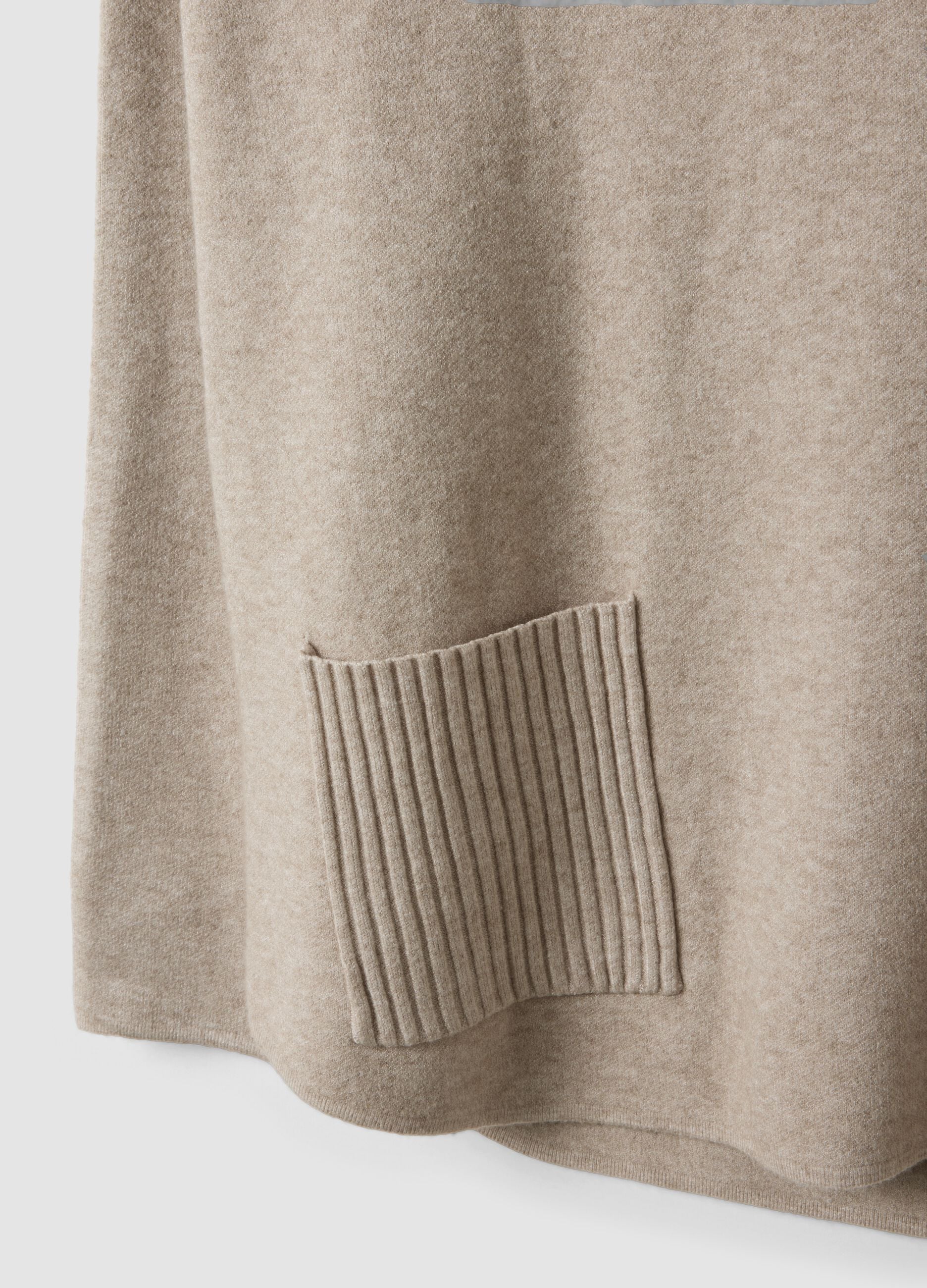 Camel viscose-blend jumper with ribbed high neck, regular fit