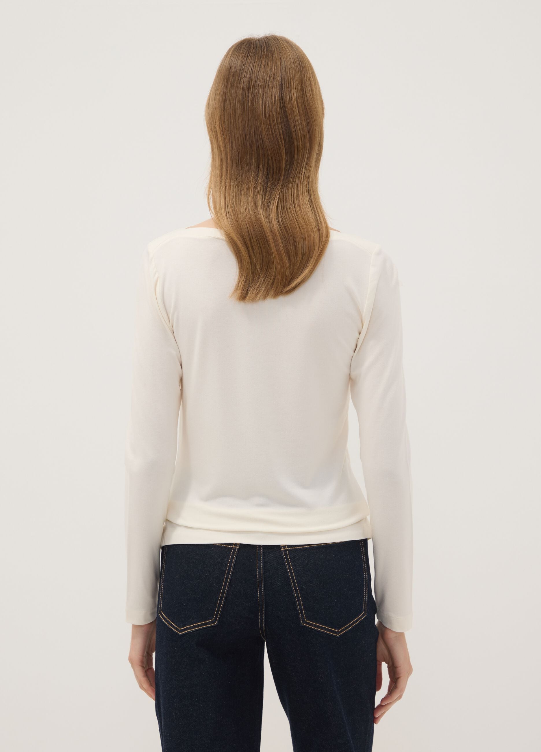 White long-sleeved stretch viscose T-shirt