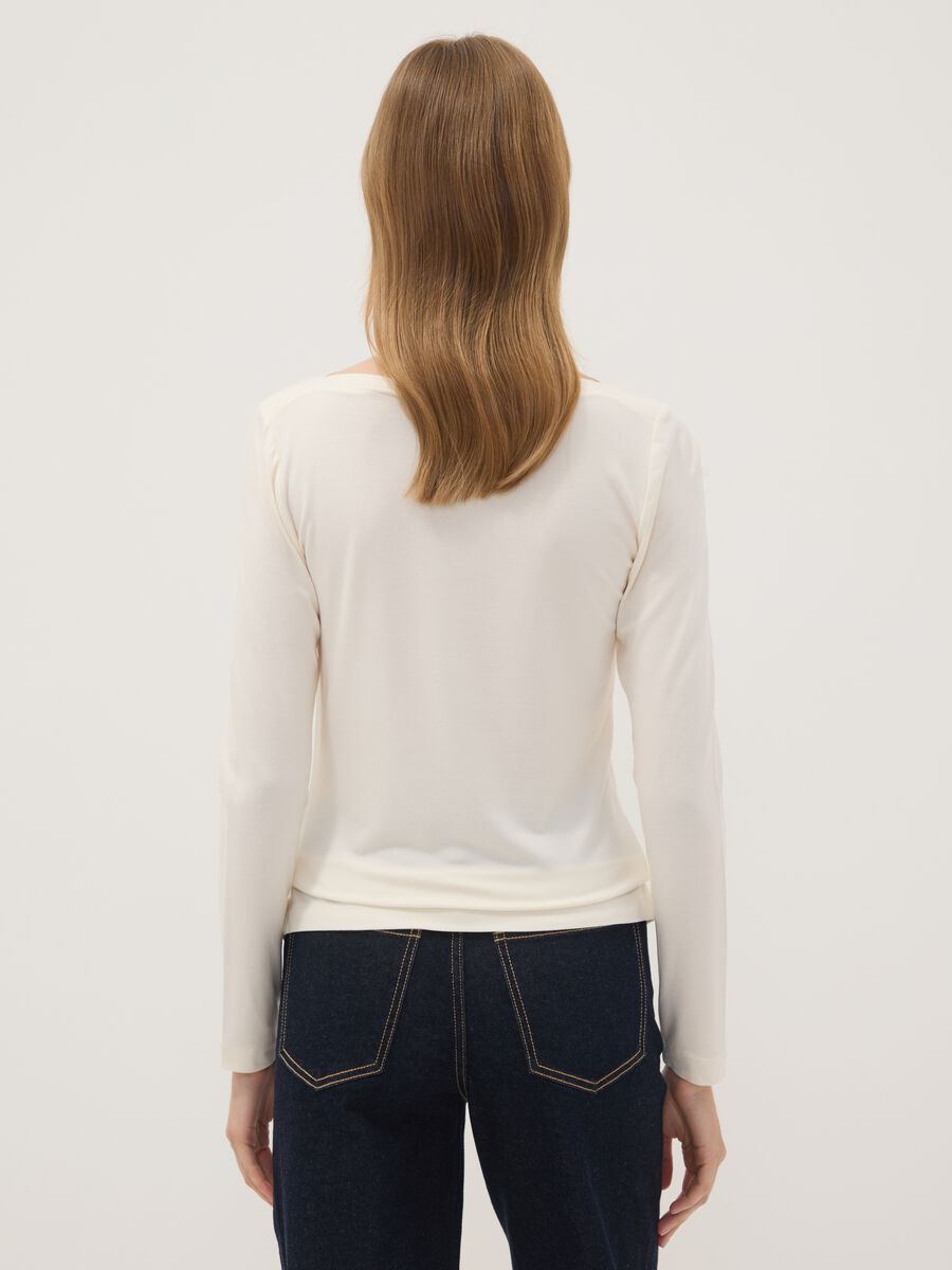 T-shirt bianca in viscosa elasticizzata slim fit_3