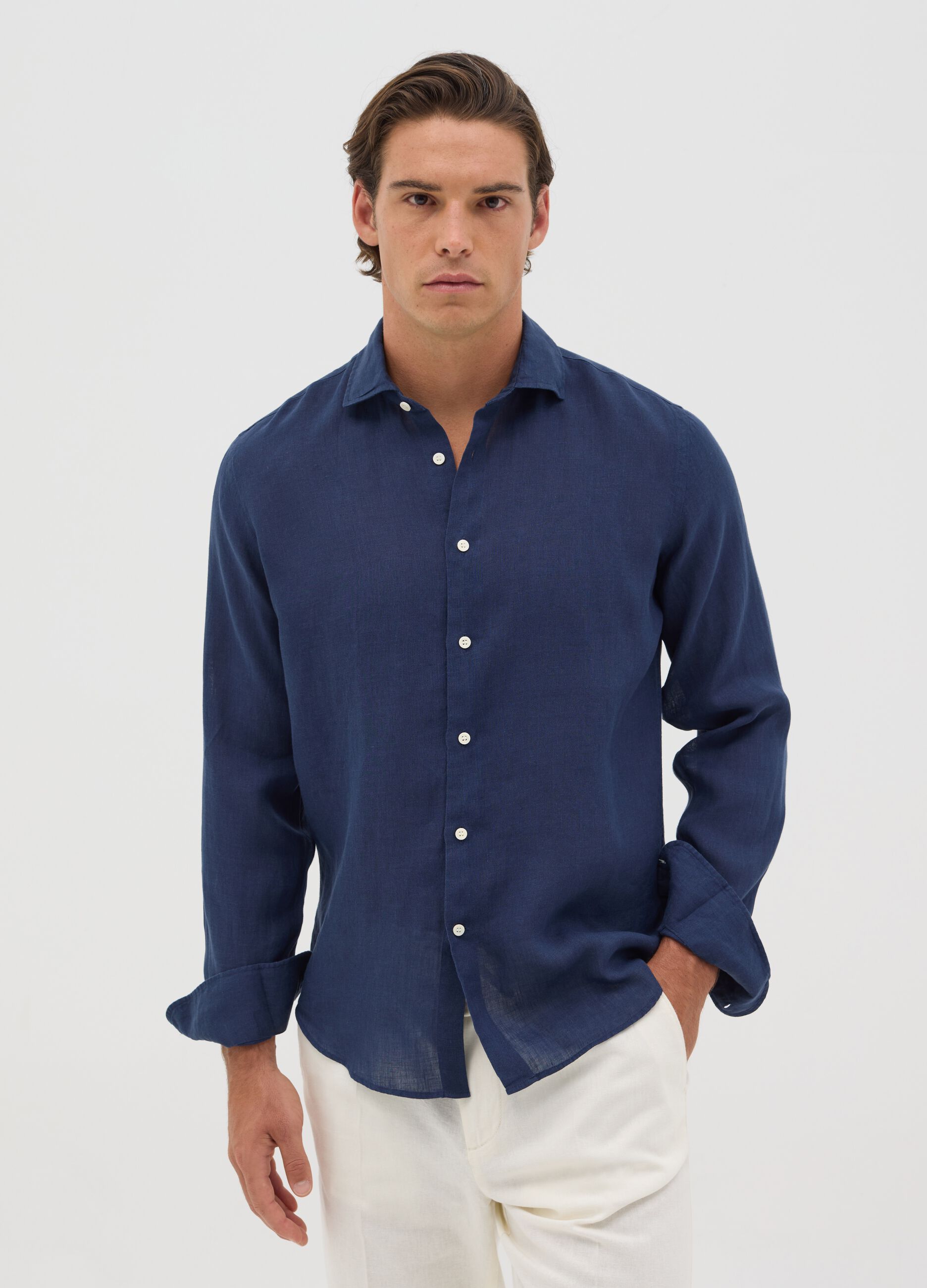 Blue slim-fit linen shirt