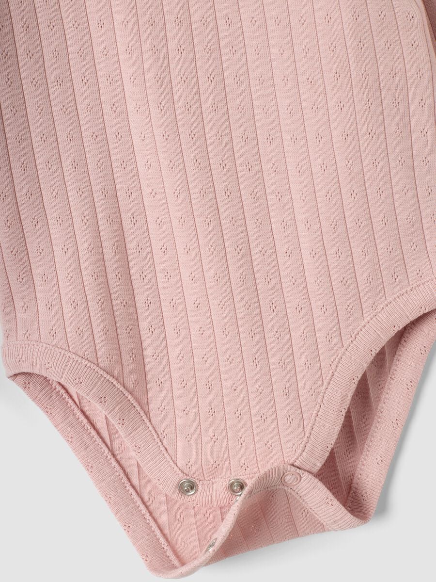 Bipack body rosa e viola in puro cotone organico a coste traforate_2