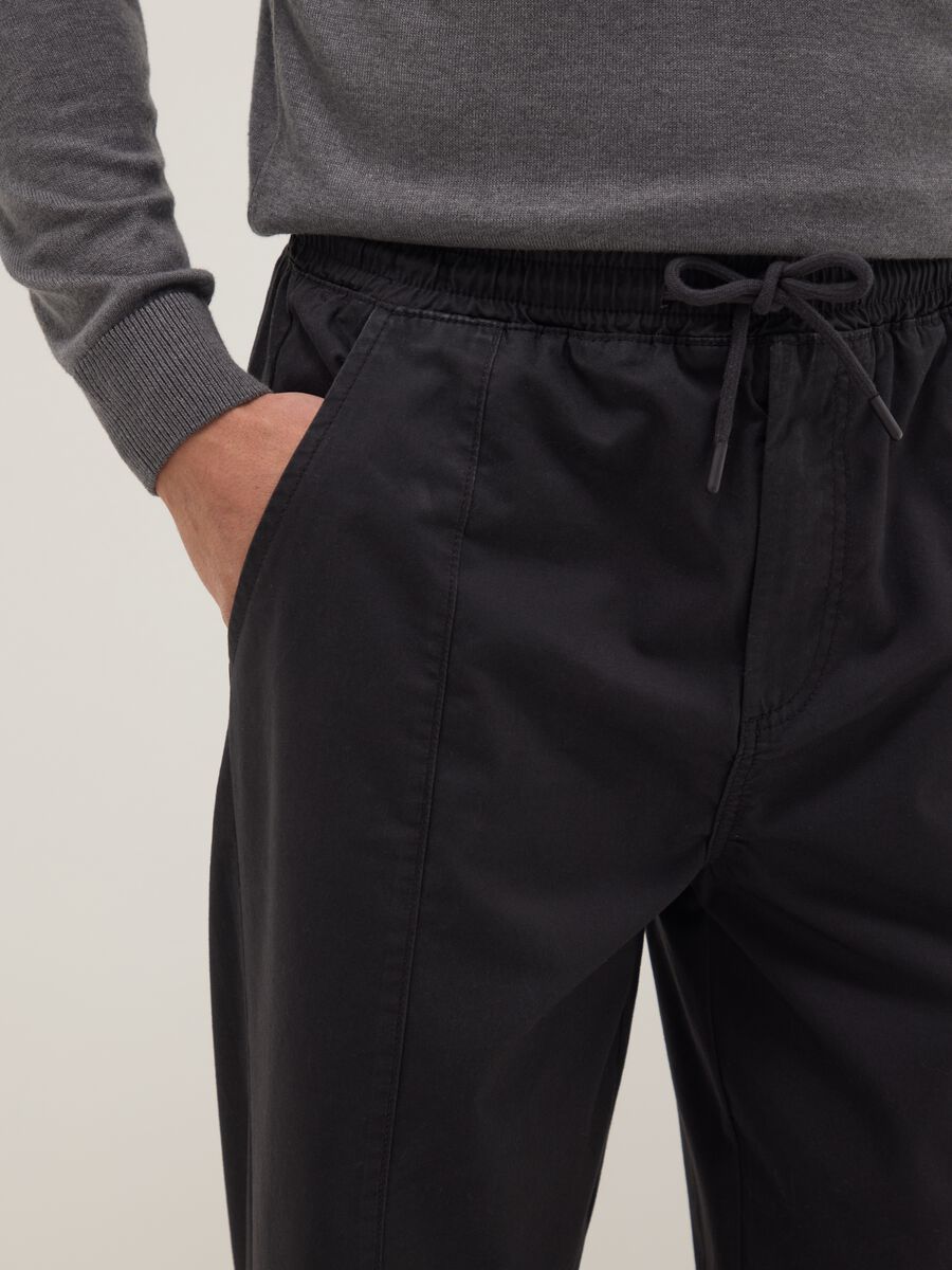 Pantaloni chino in puro cotone nero slim fit_3