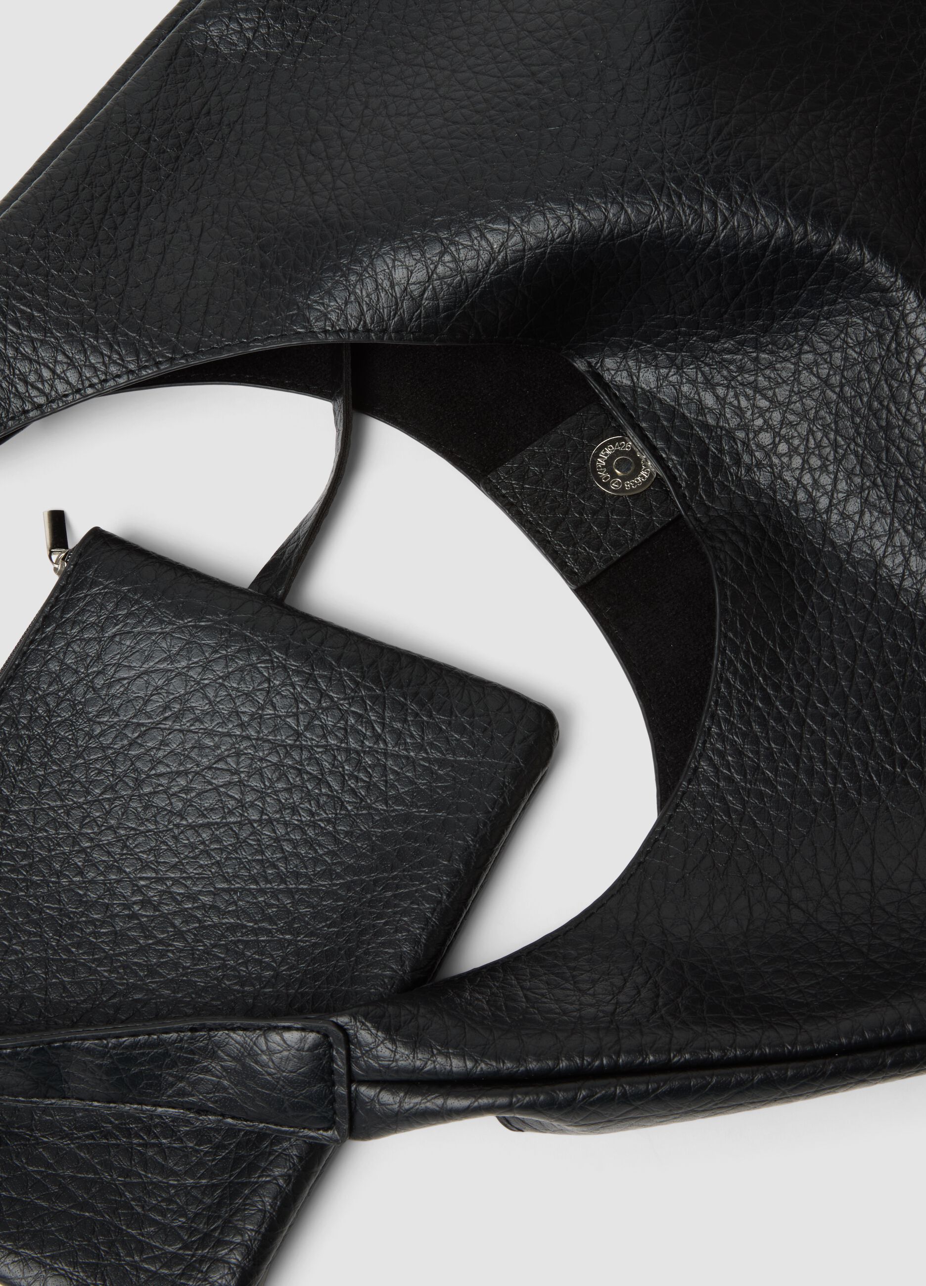 Black hammered-effect shoulder bag with pouch