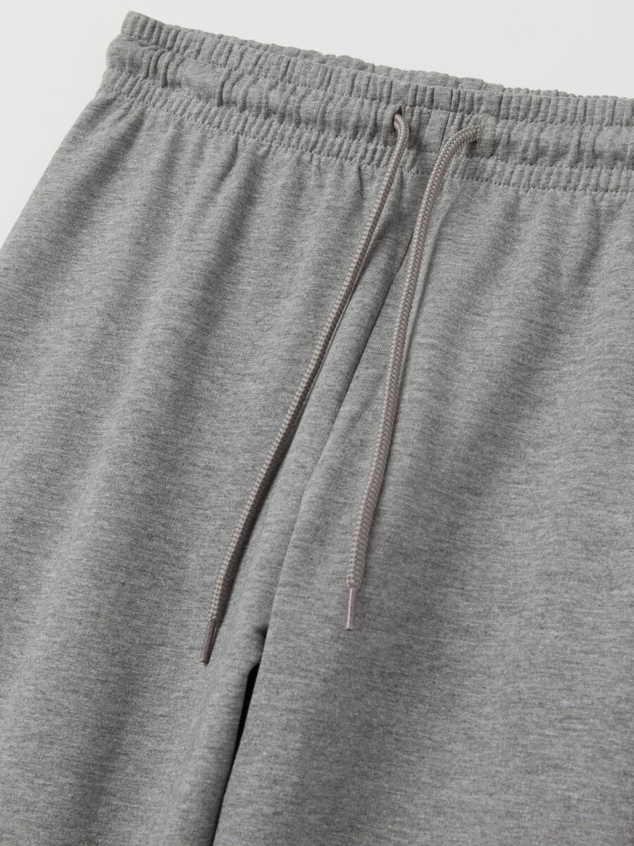 Plush joggers with drawstring_5