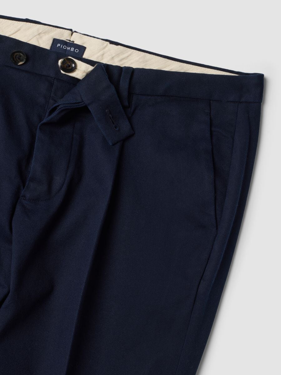 Pantaloni chino blu navy in cotone elasticizzato regular fit_2