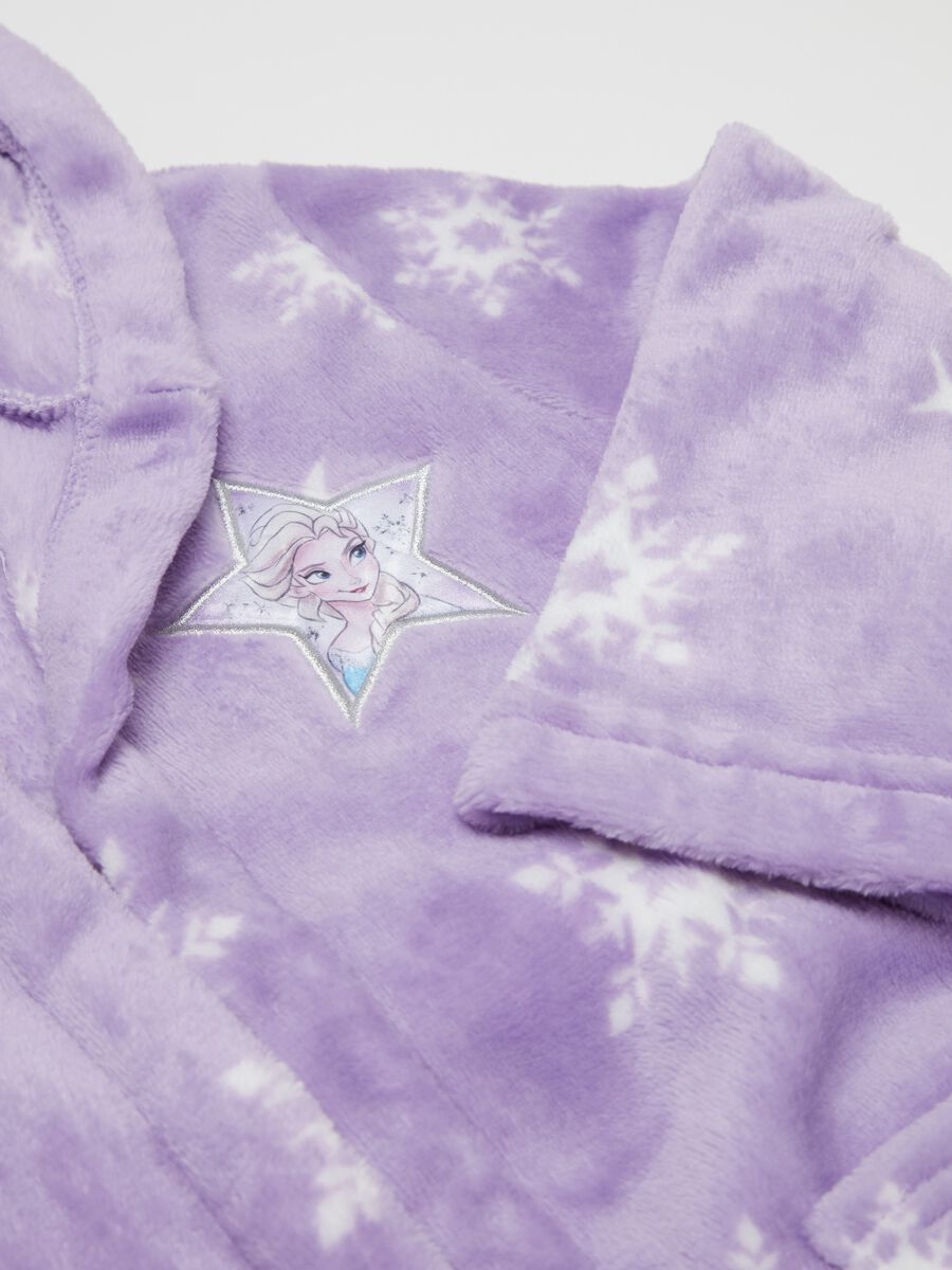 Dressing gown with hood and Frozen Elsa embroidery_3