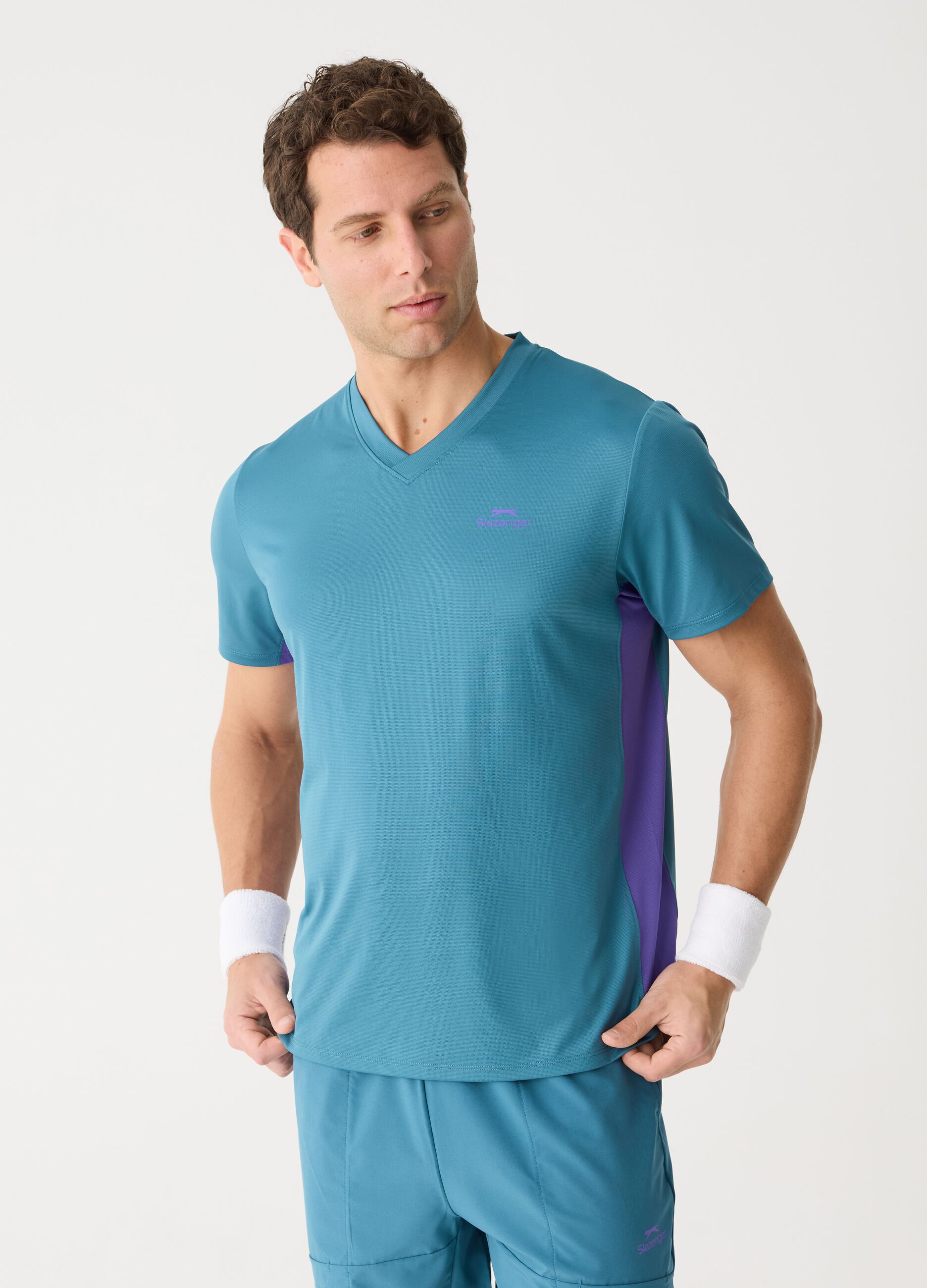 SLAZENGER T-shirt in technical fabric