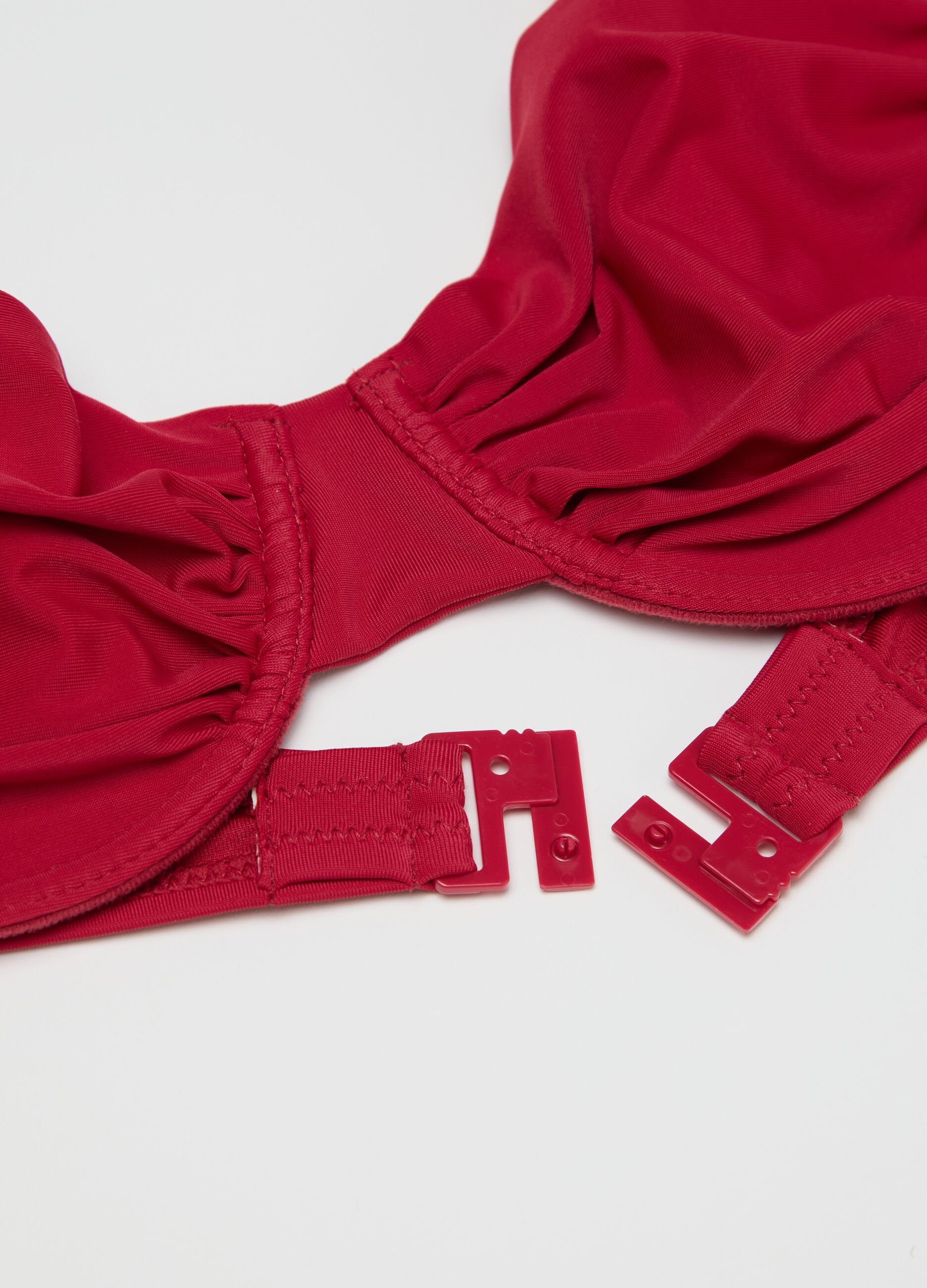 Women’s bikini top in red stretch fabric with cups