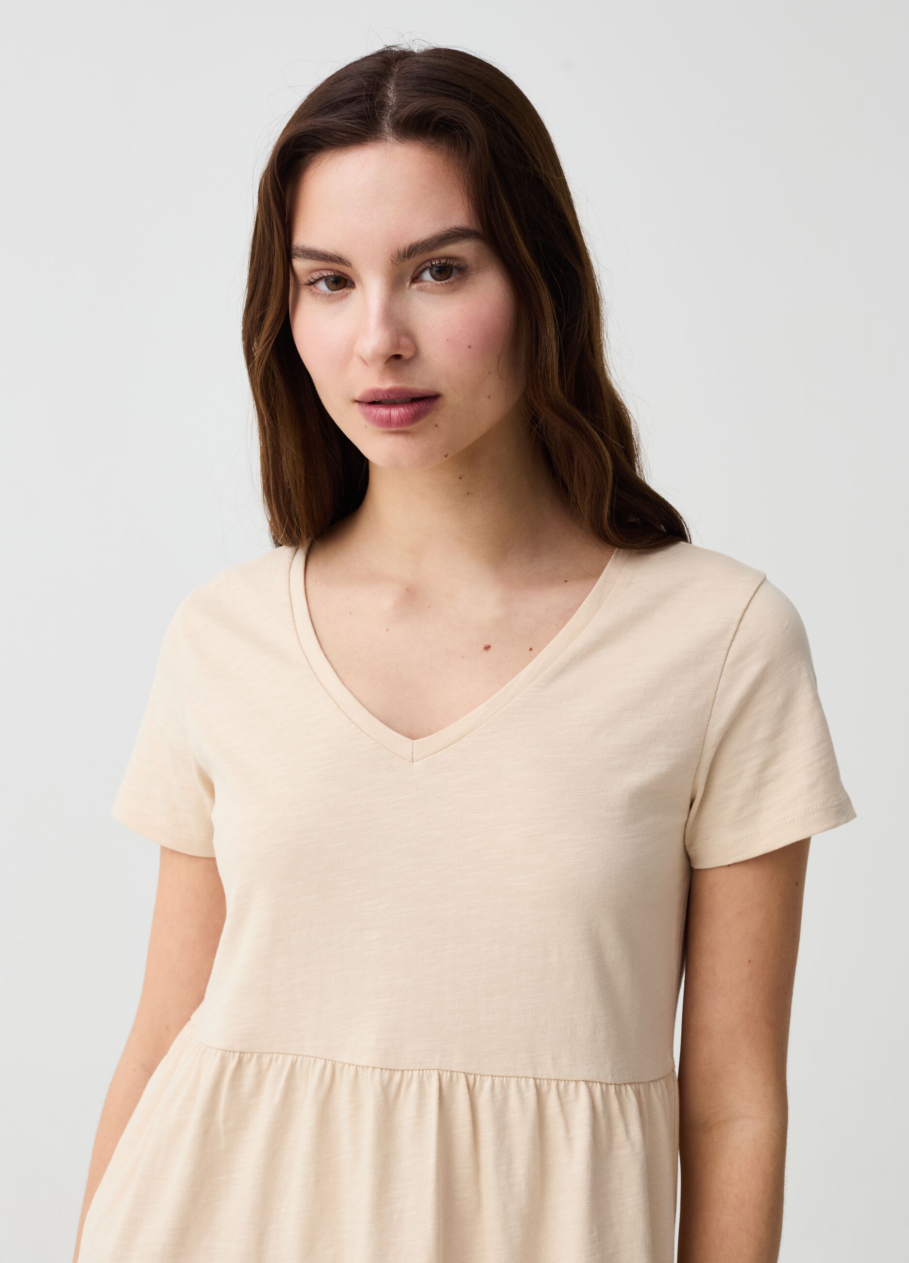Vestito Essential corto a balze