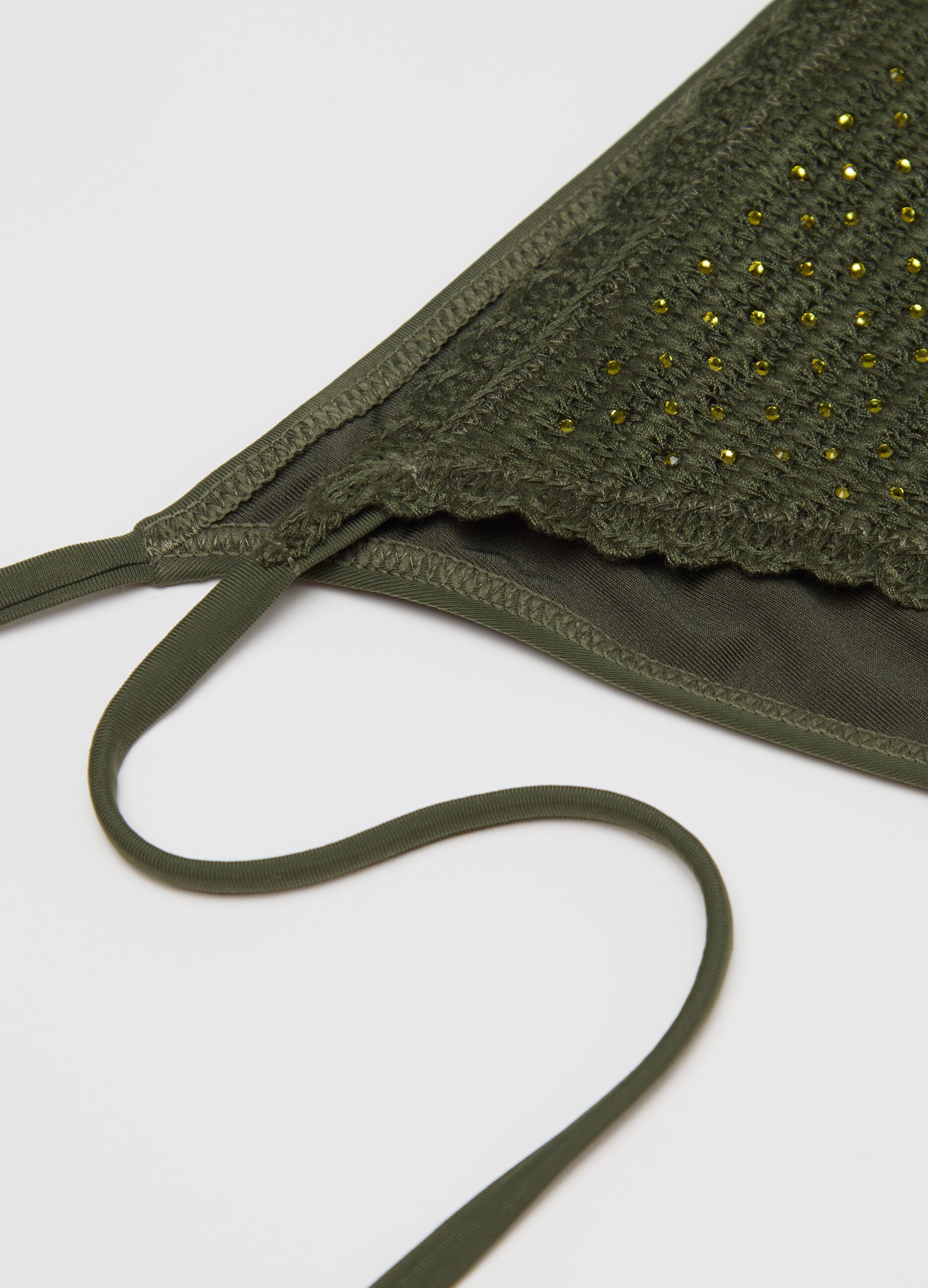 Women’s bikini briefs in green with embroidered details