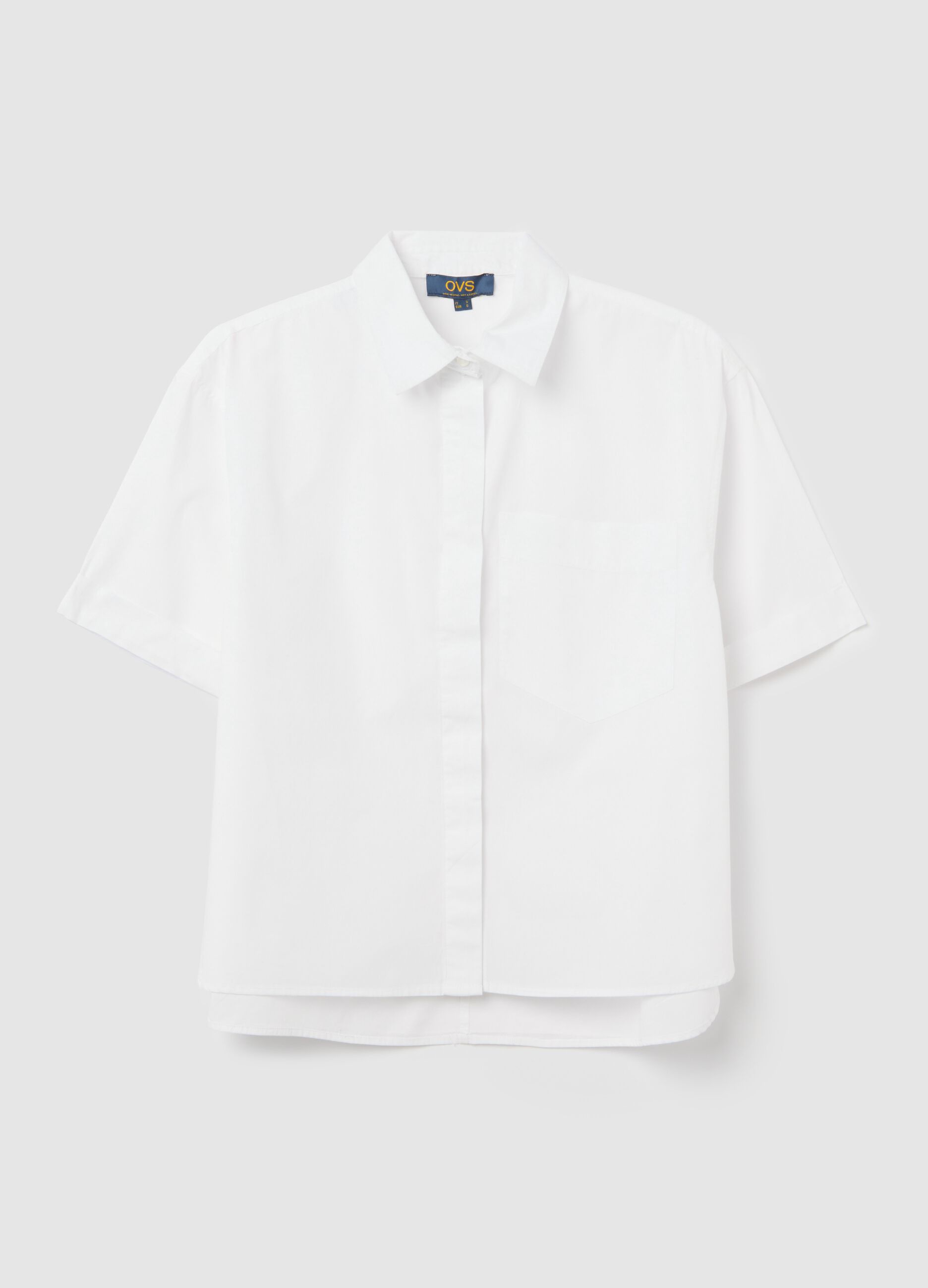 Cotton shirt with short sleeves