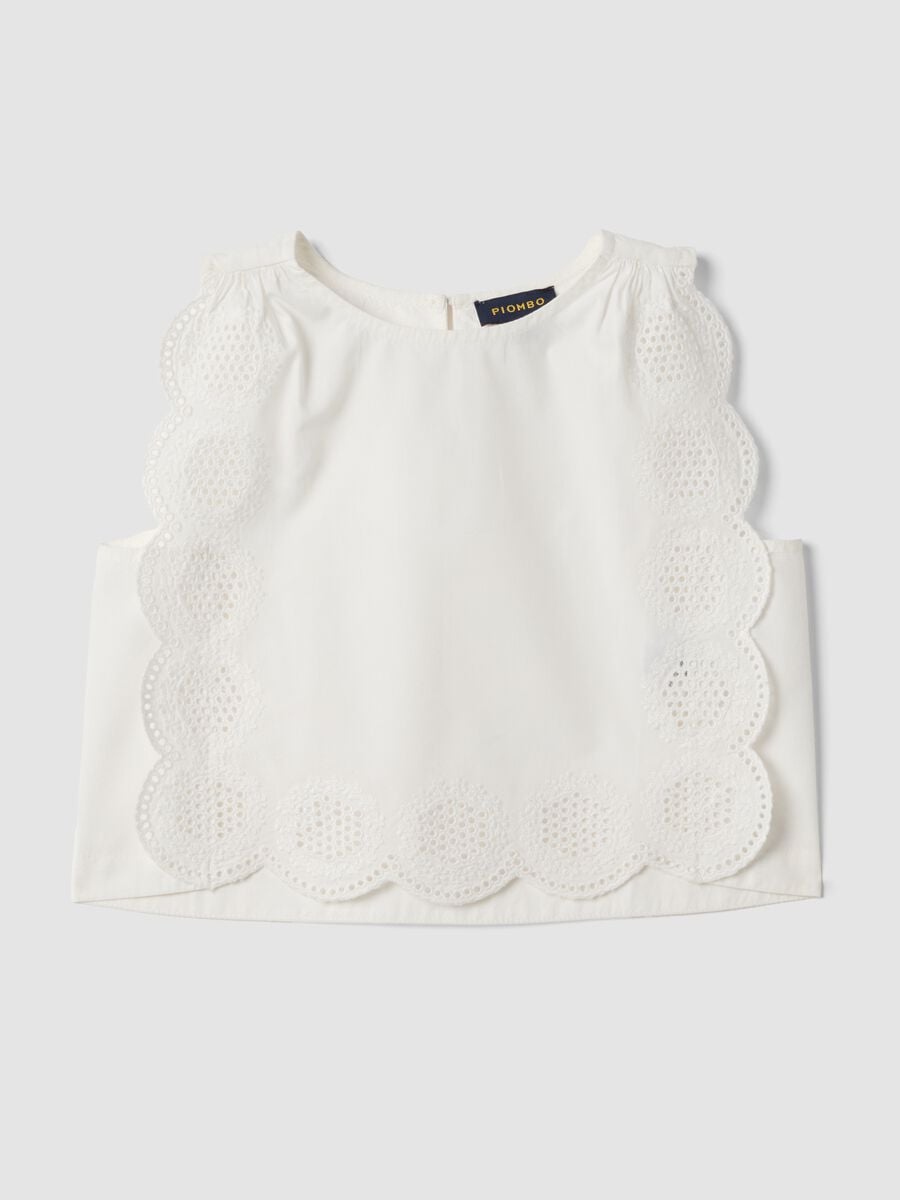 Top bianco in puro cotone con bordo smerlato_3