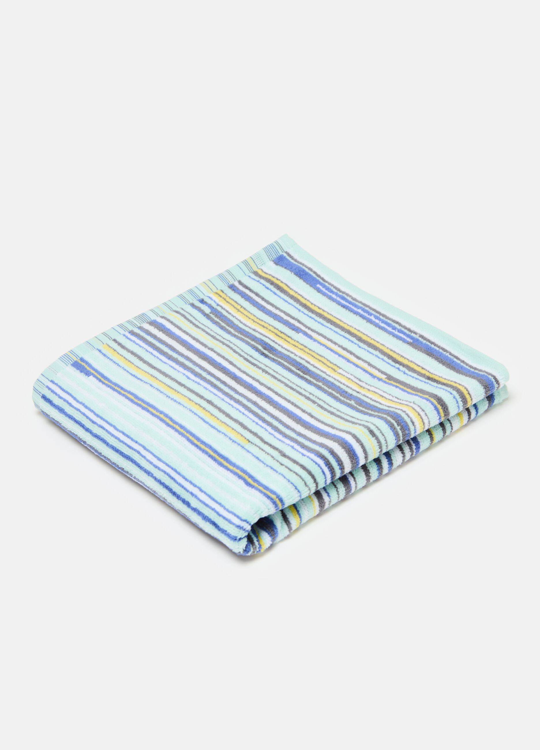 Face towel with striped pattern
