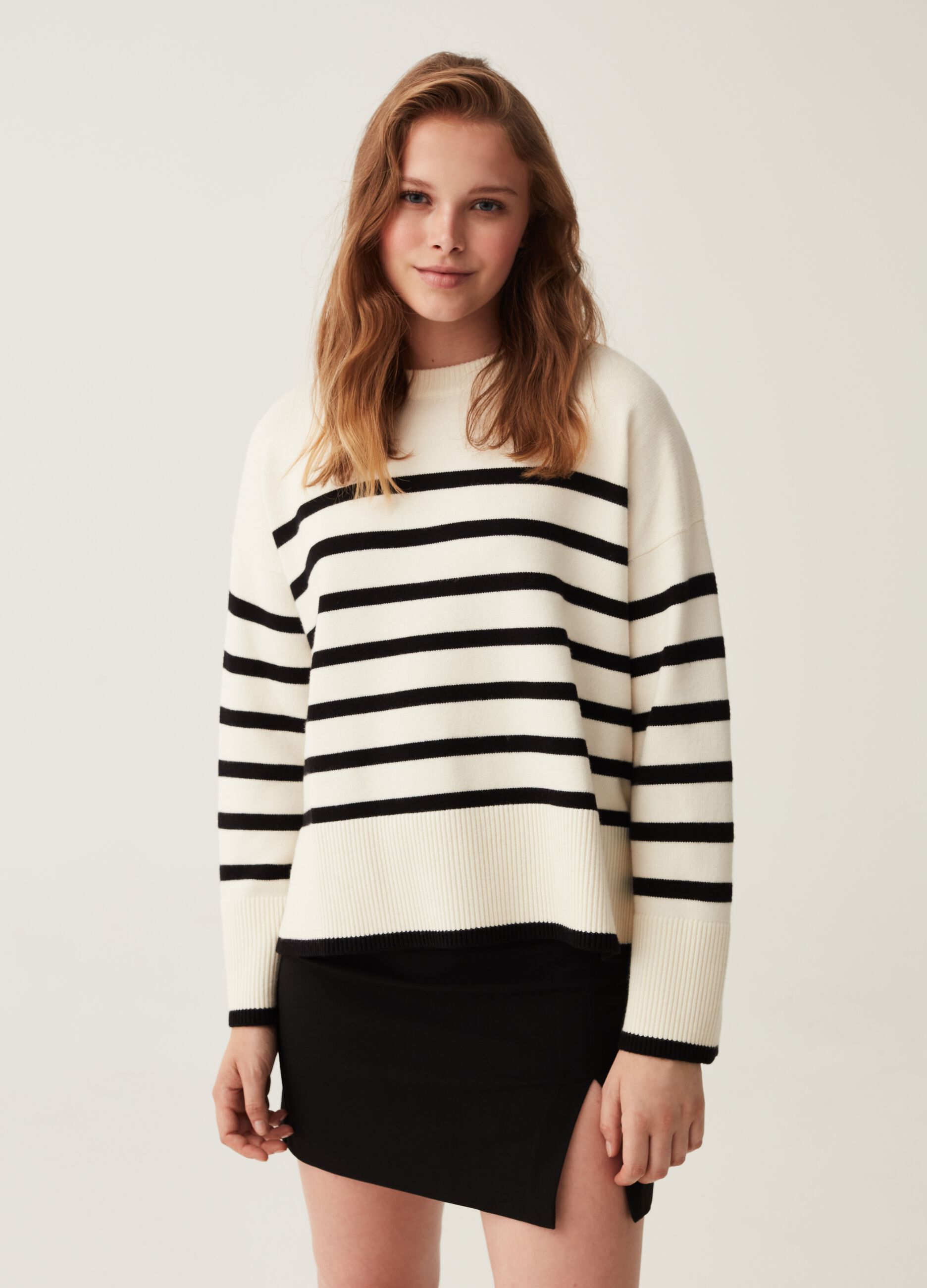 Pullover a righe con spacchi_1
