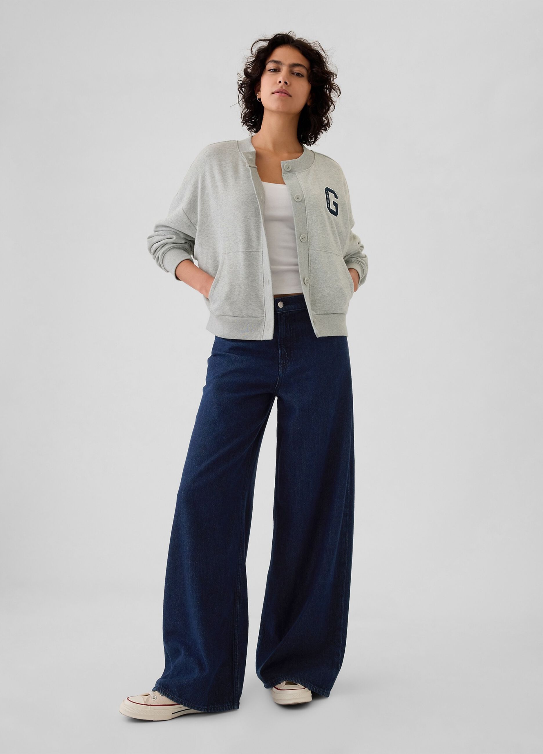 Oversized sweatshirt with buttons and logo embroidery