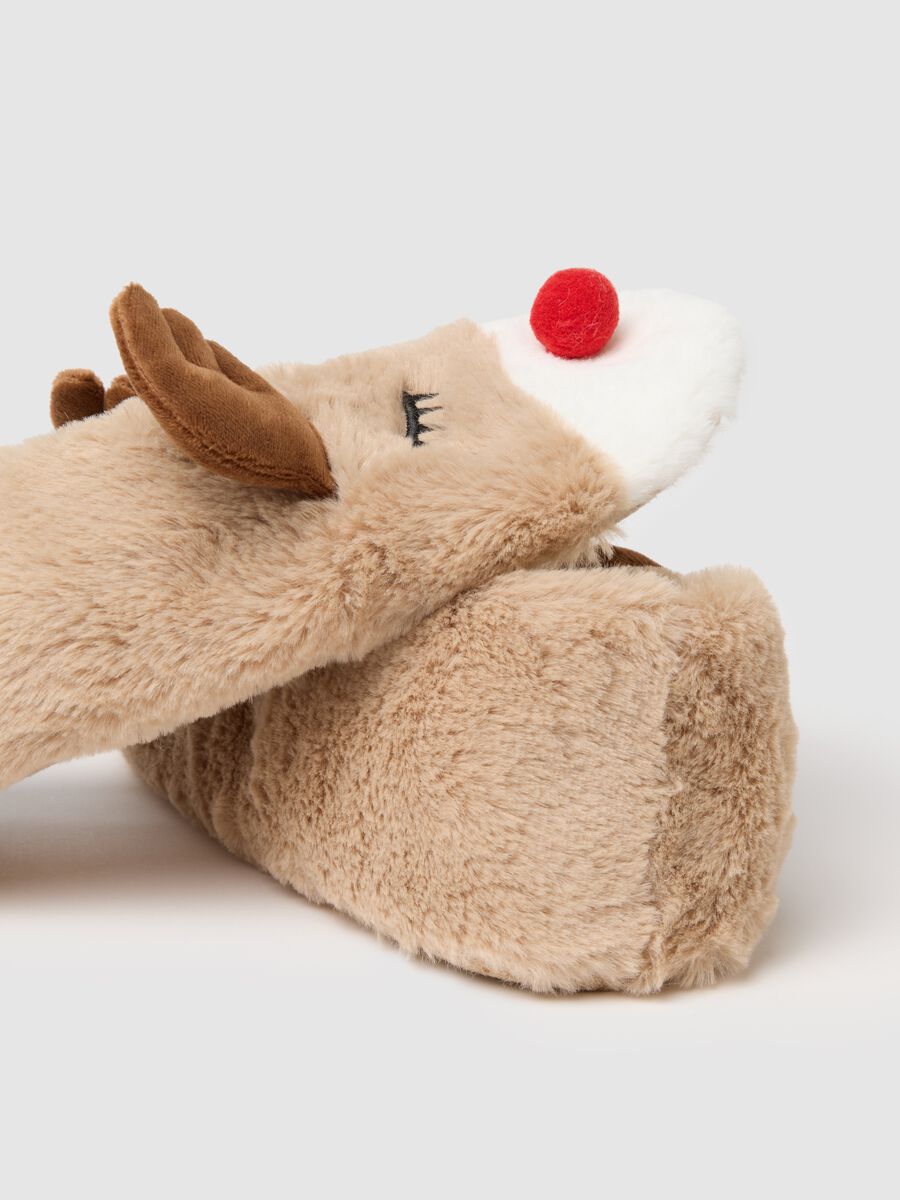 Multicolour slippers with Christmas details_2