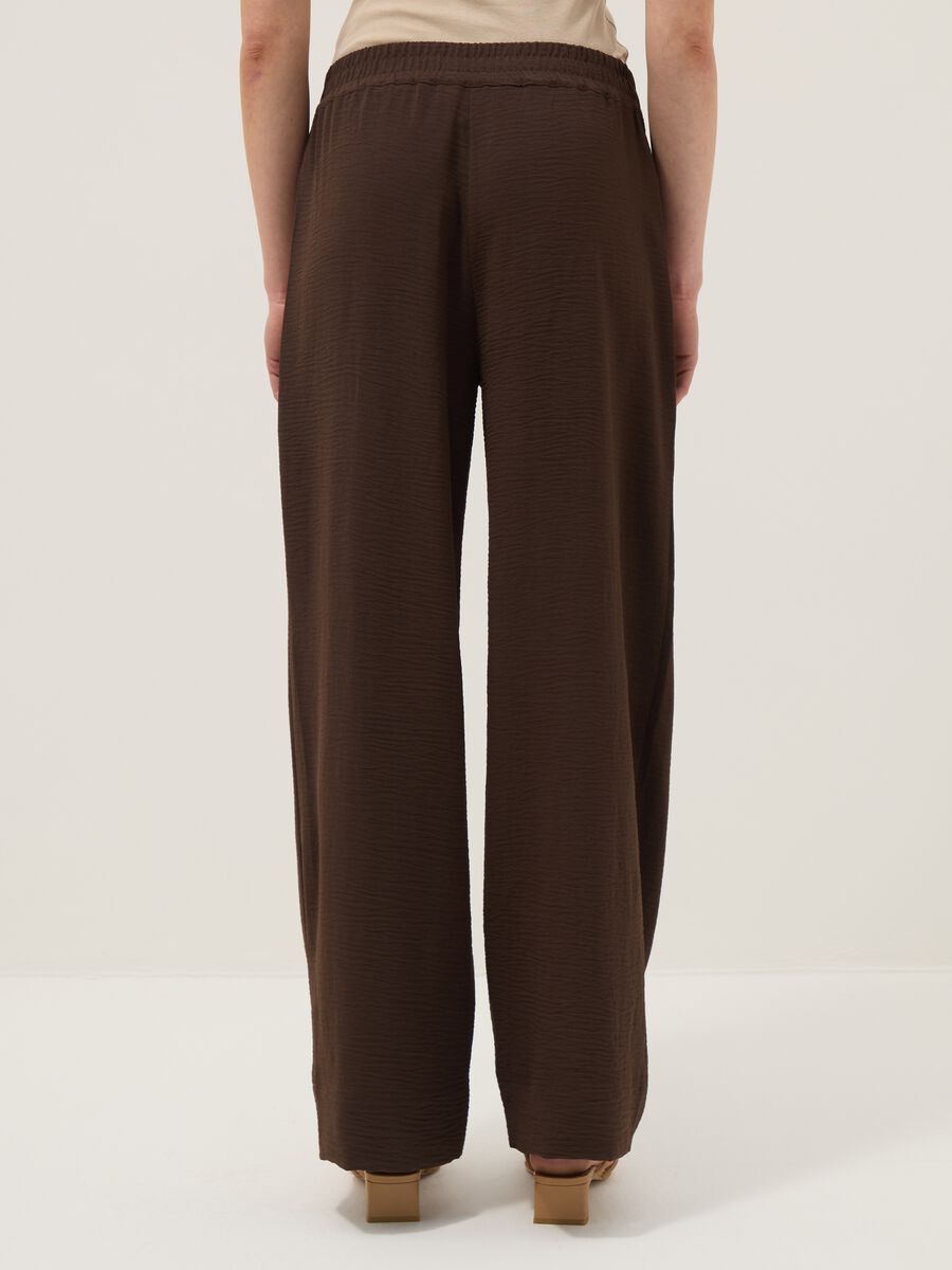 Brown wide-leg trousers with elasticated waist_2