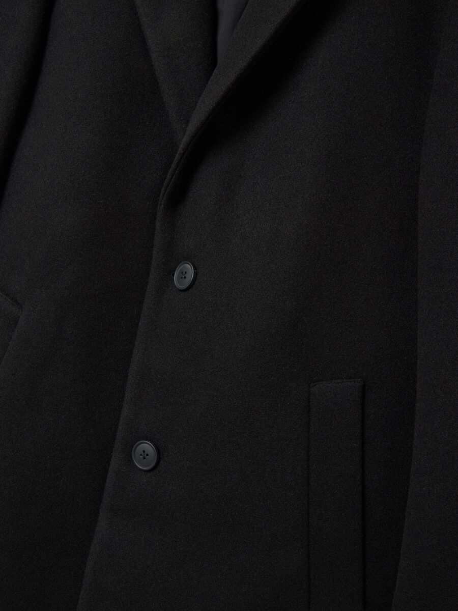 Cappotto in velluto nero elasticizzato_1