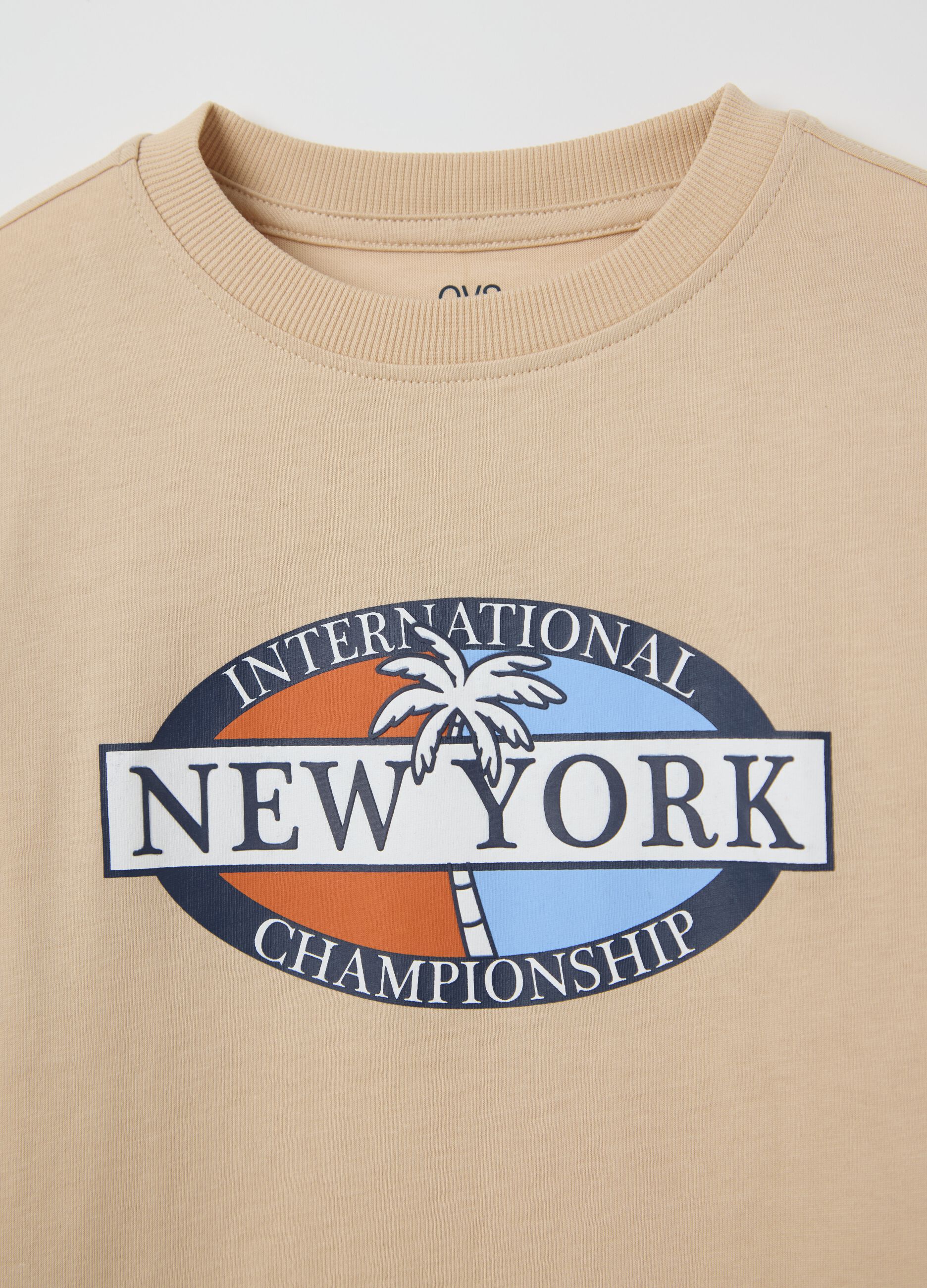 Beige cotton T-shirt with lettering print