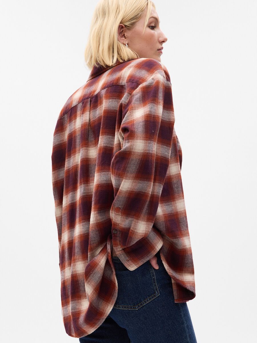 Oversized shirt in flannel with check pattern_1