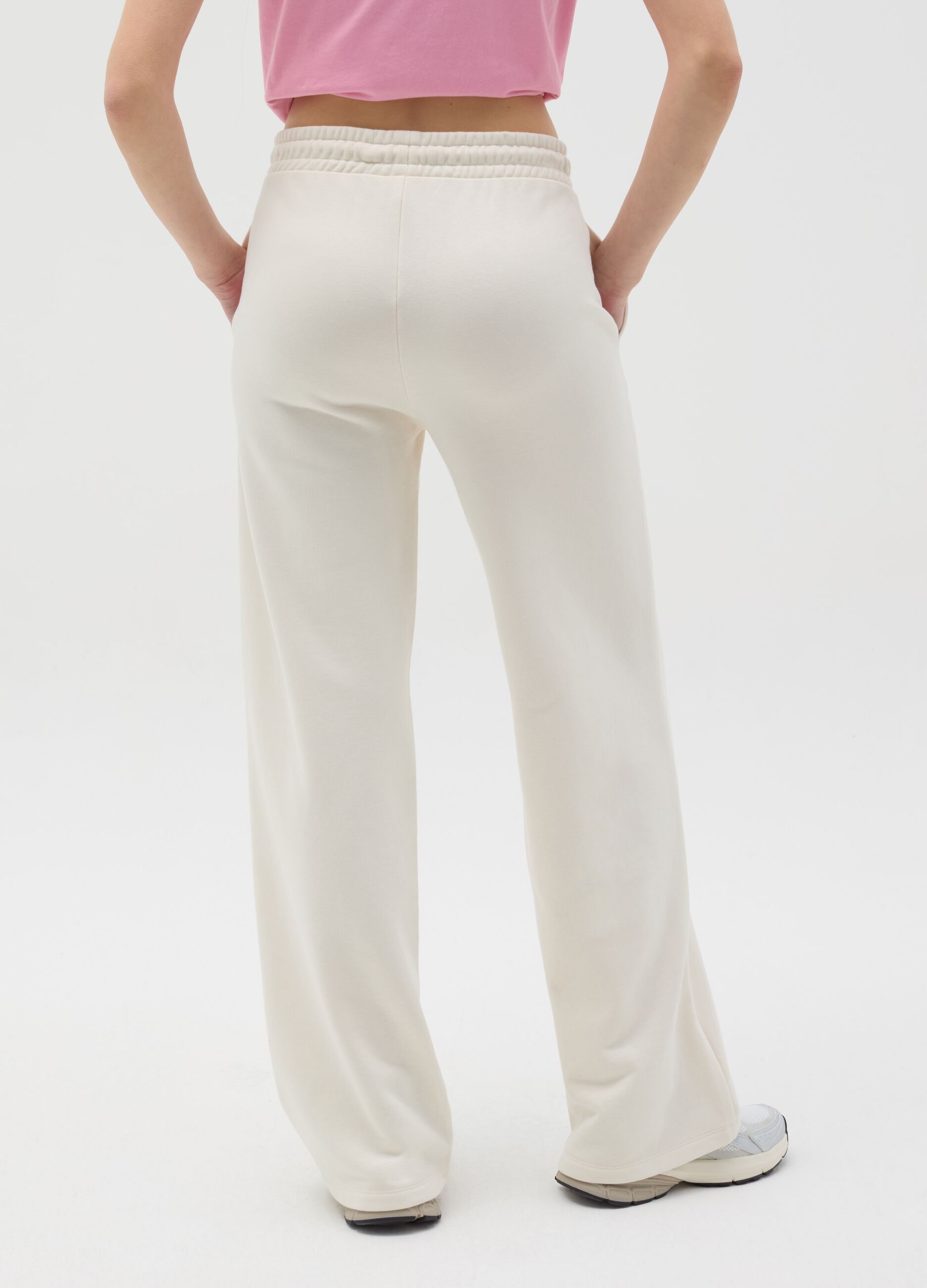 Essential straight-fit joggers with drawstring
