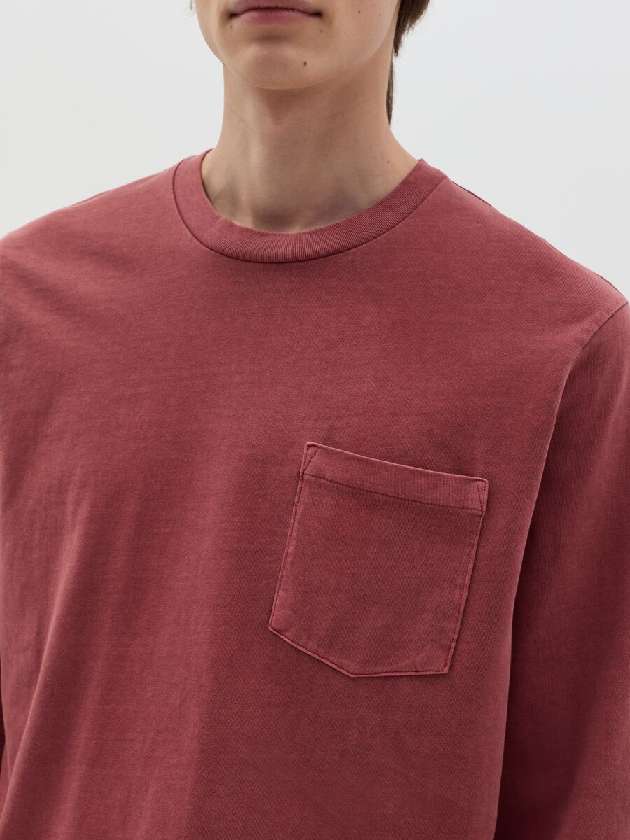 Cotton T-shirt with pocket and long sleeves_2
