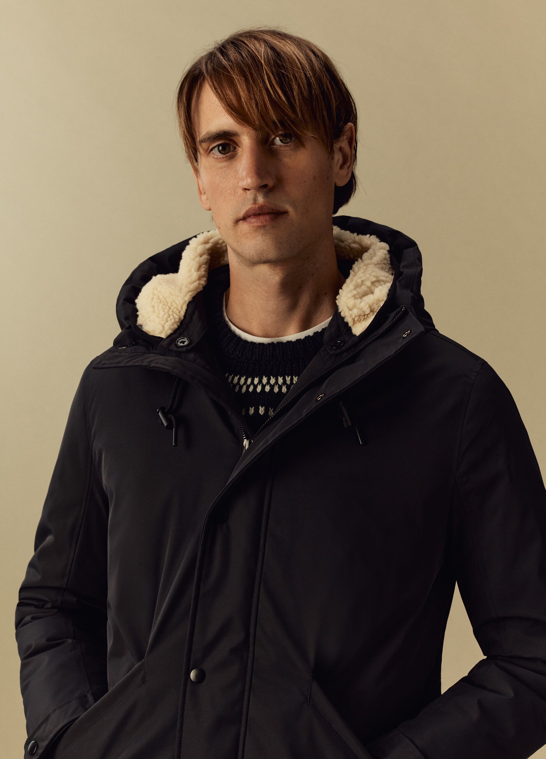 Parka con cappuccio e interno in sherpa_2