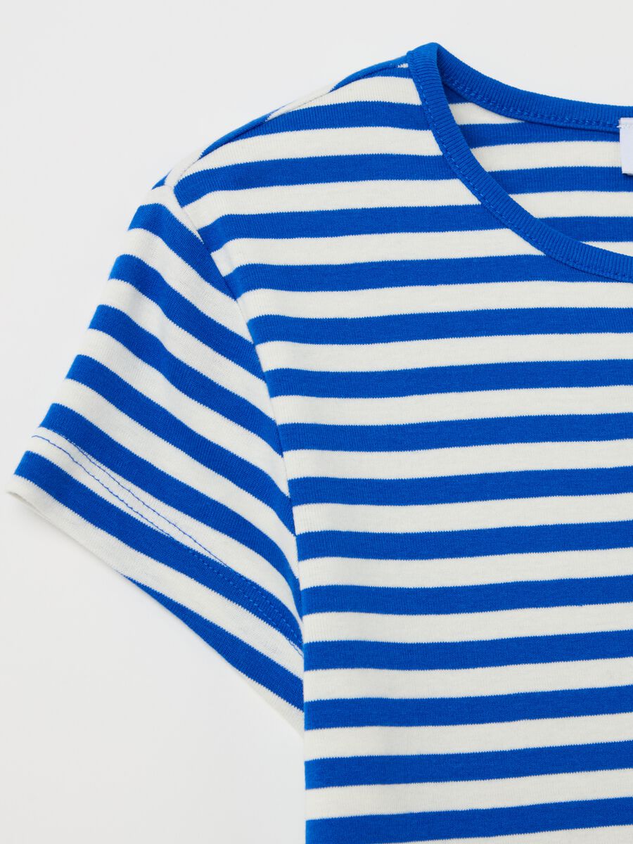 Cotton T-shirt with round neck_5