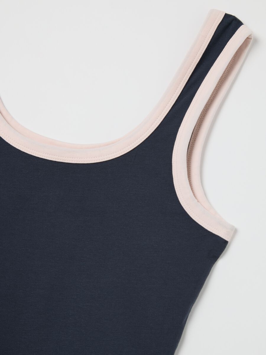 Navy blue tank top with pink trim in stretch cotton_5