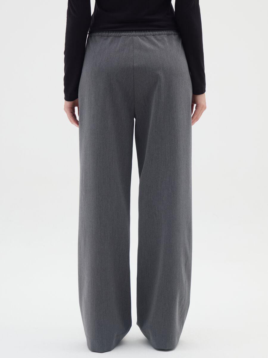 Grey Wide-Leg Trousers_2