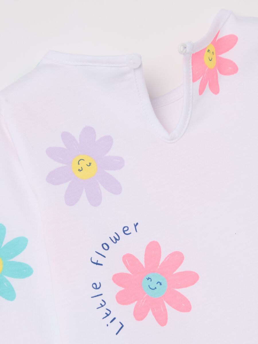 Long-sleeved T-shirt with flower print_3