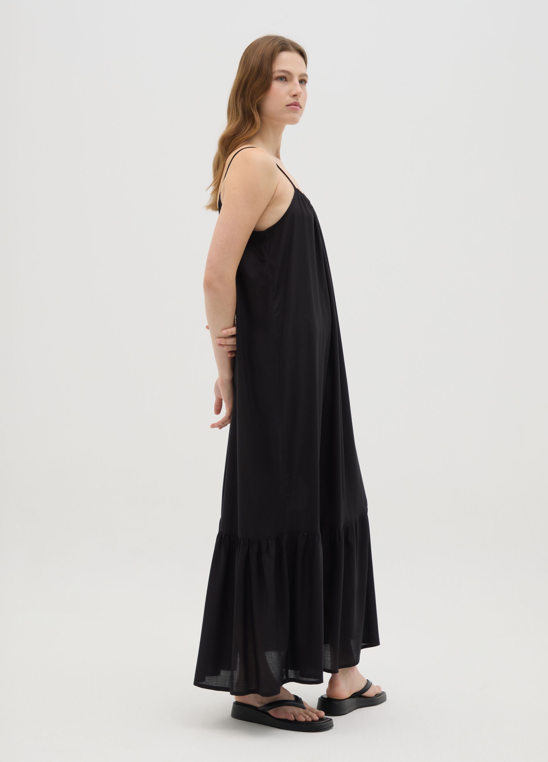 Abito lungo da donna in puro viscosa nero wide fit