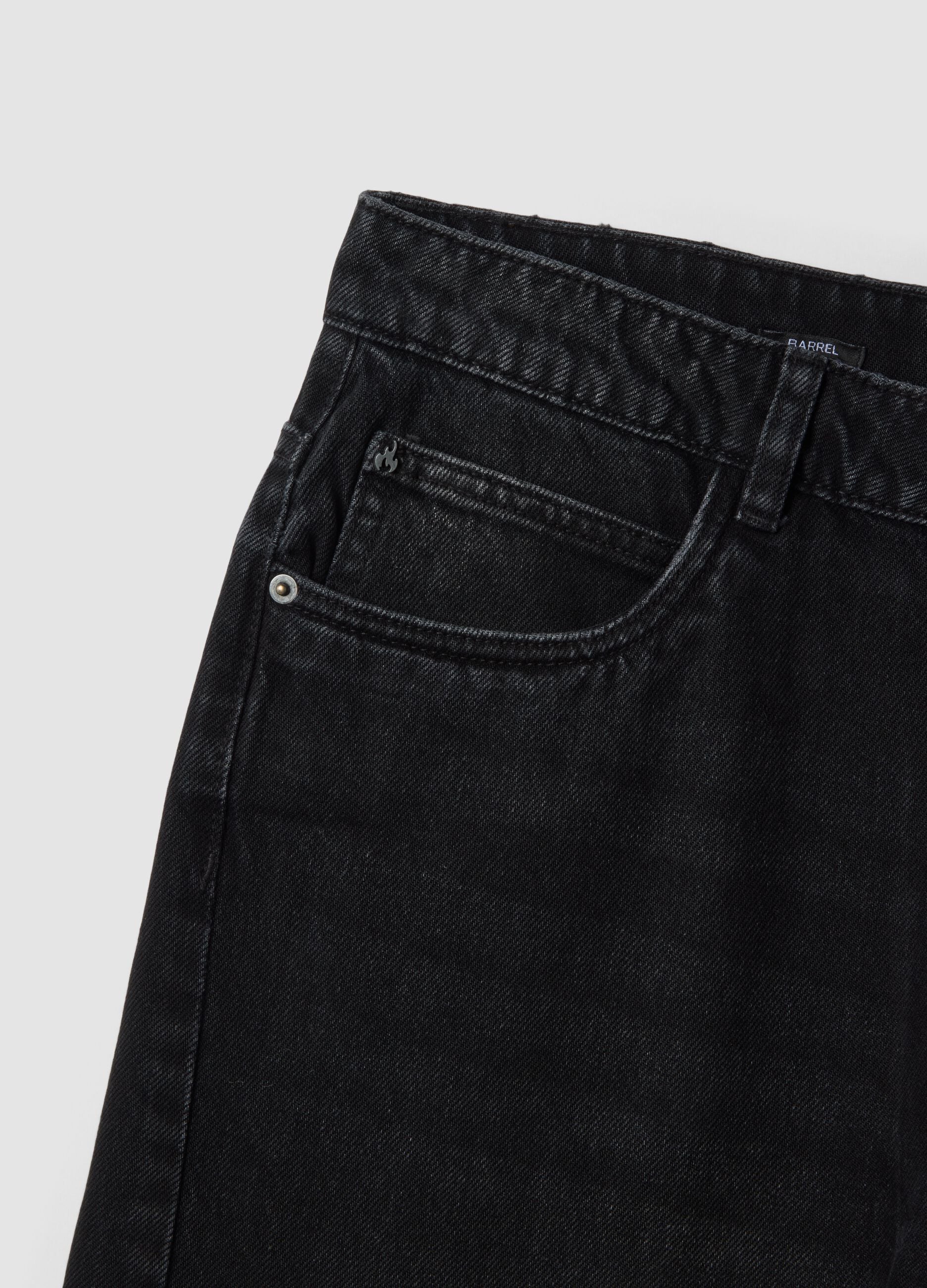 Black denim barrel jeans in pure cotton