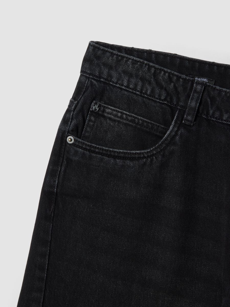 Jeans denim neri barrel in puro cotone_1