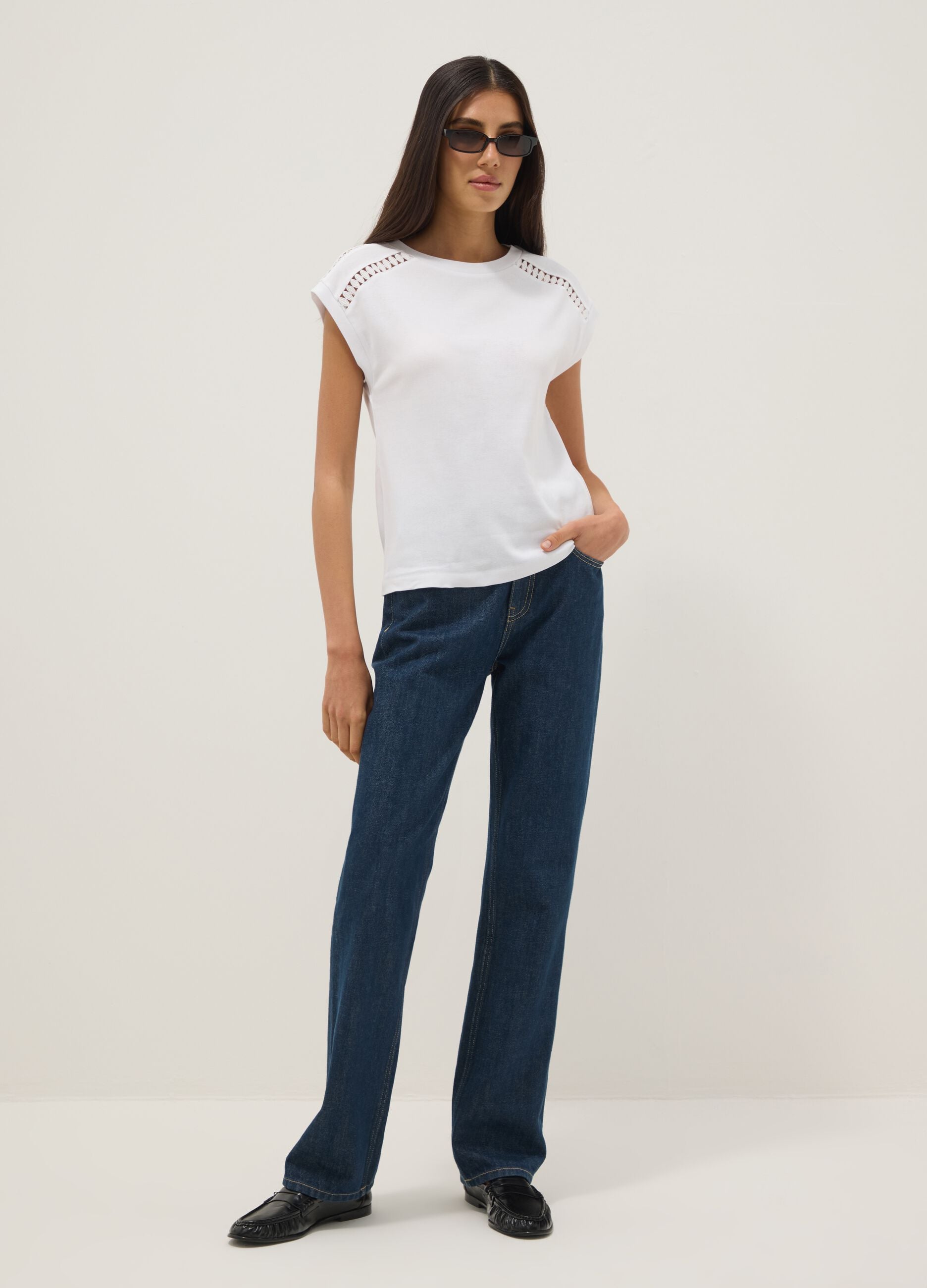 White pure cotton T-shirt with broderie inserts
