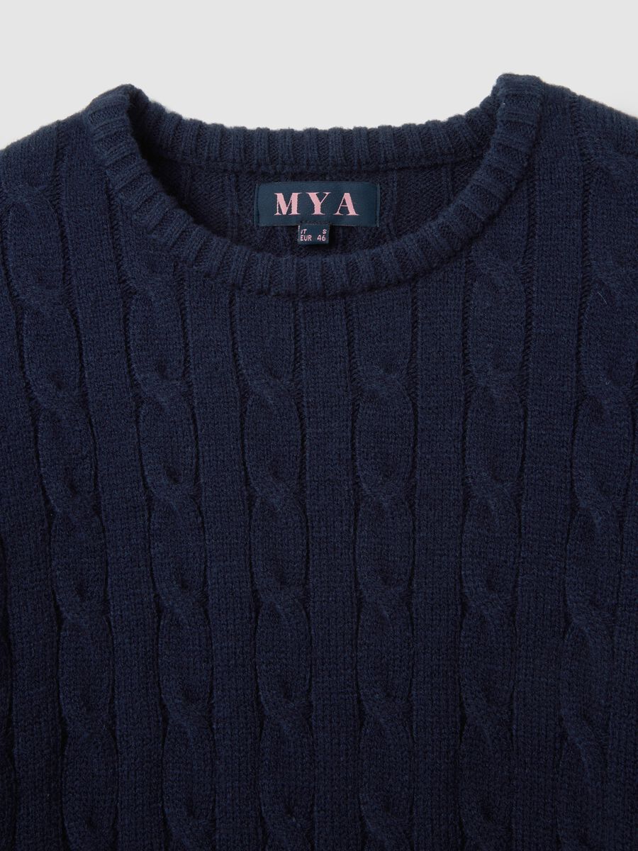 Blue Knitted Sweater with Round Neck_5