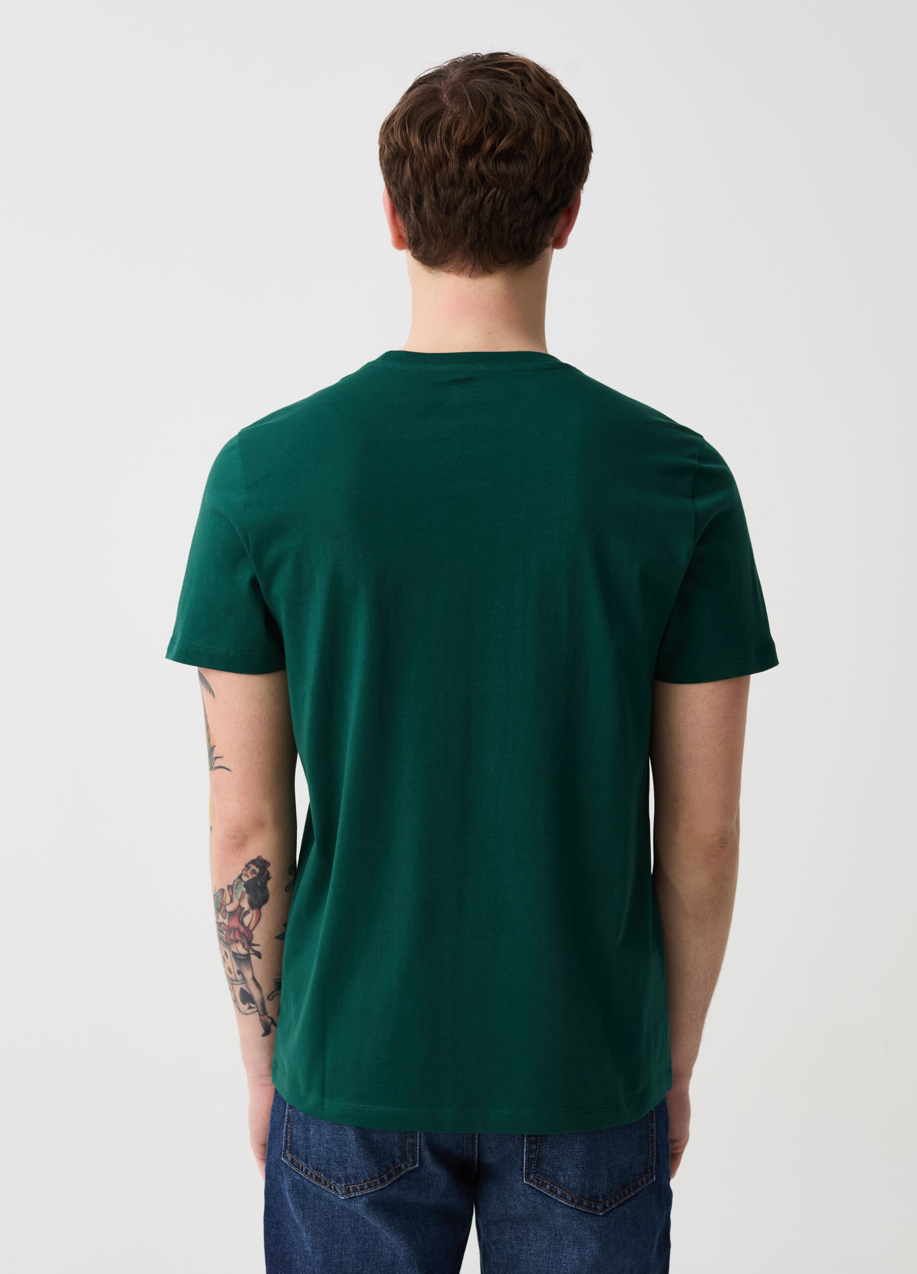 T-shirt in cotone bio con scollo rotondo