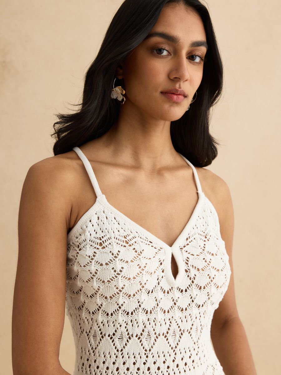 White pure cotton dress with net texture_3