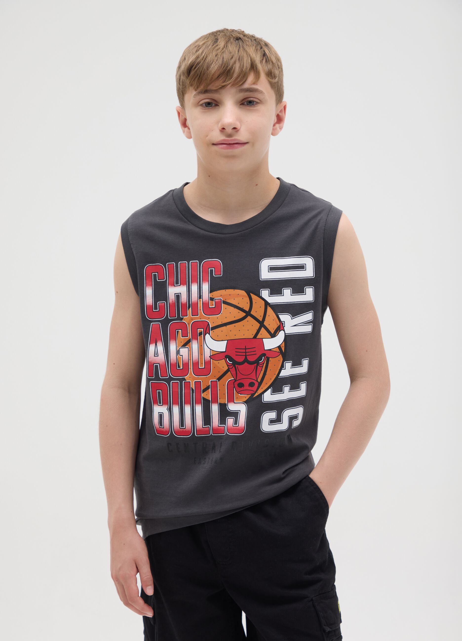 Black sleeveless top with Chicago Bulls print