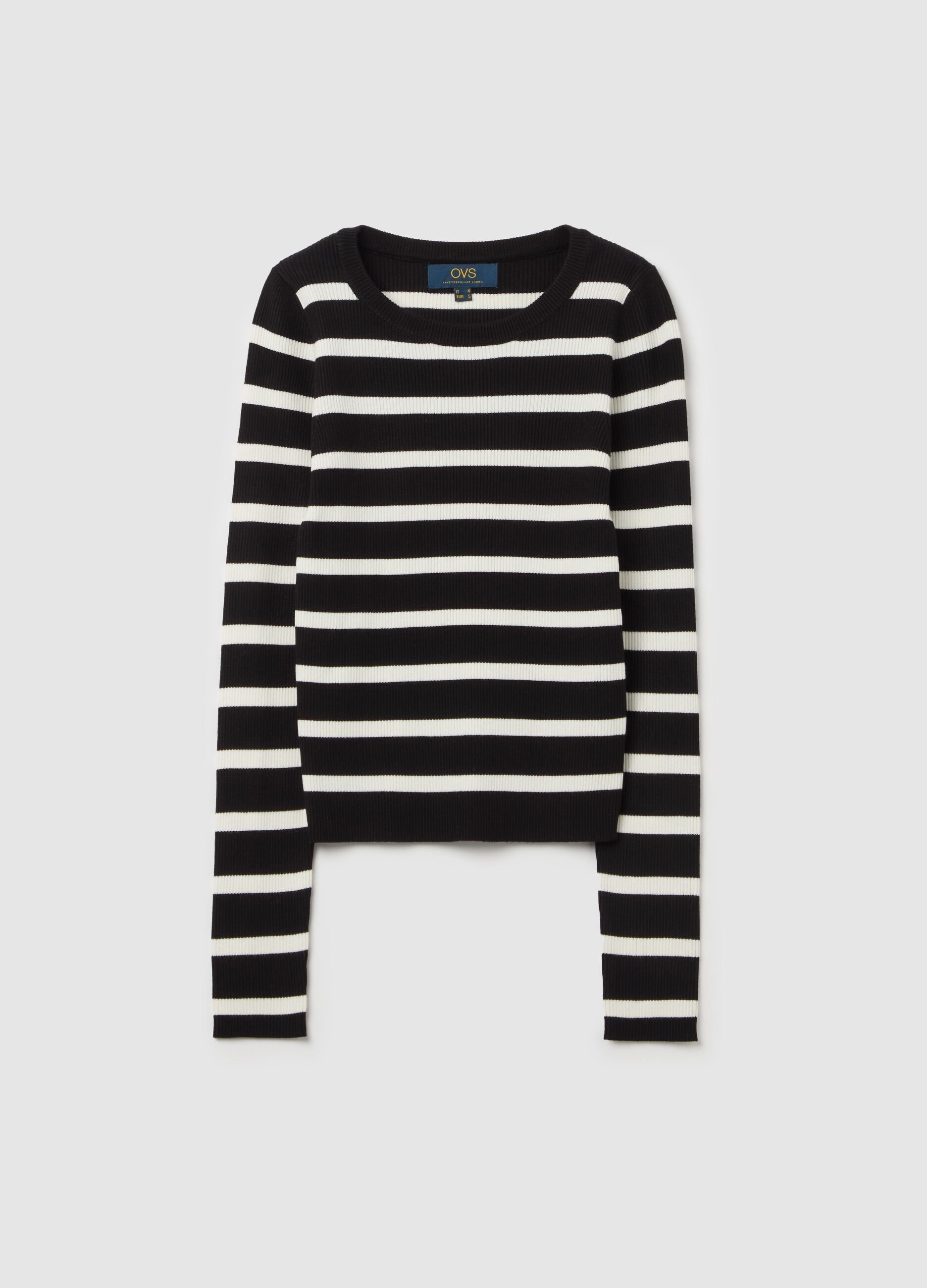 Ribbed top with striped pattern