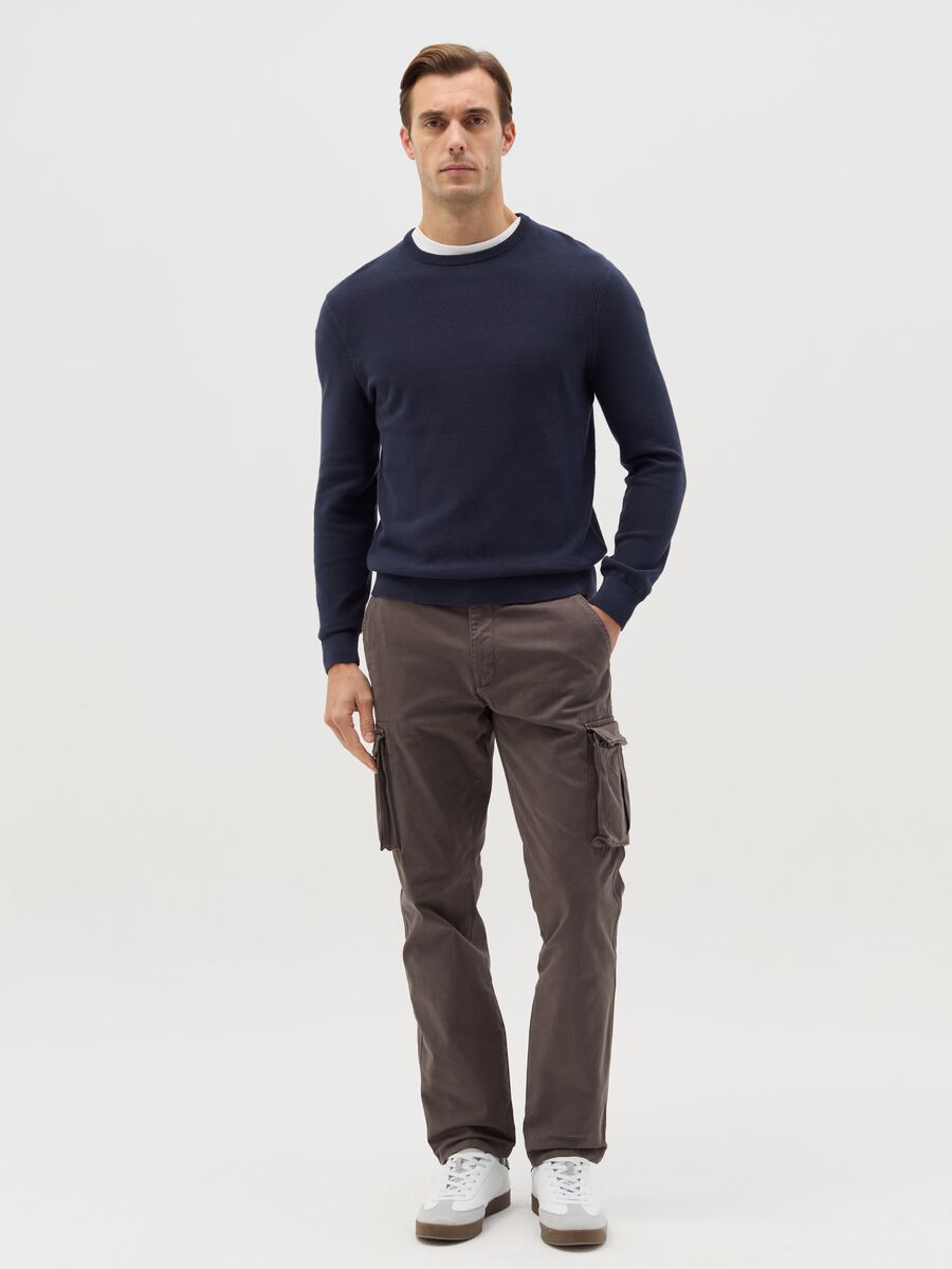 Cargo trousers in twill_0