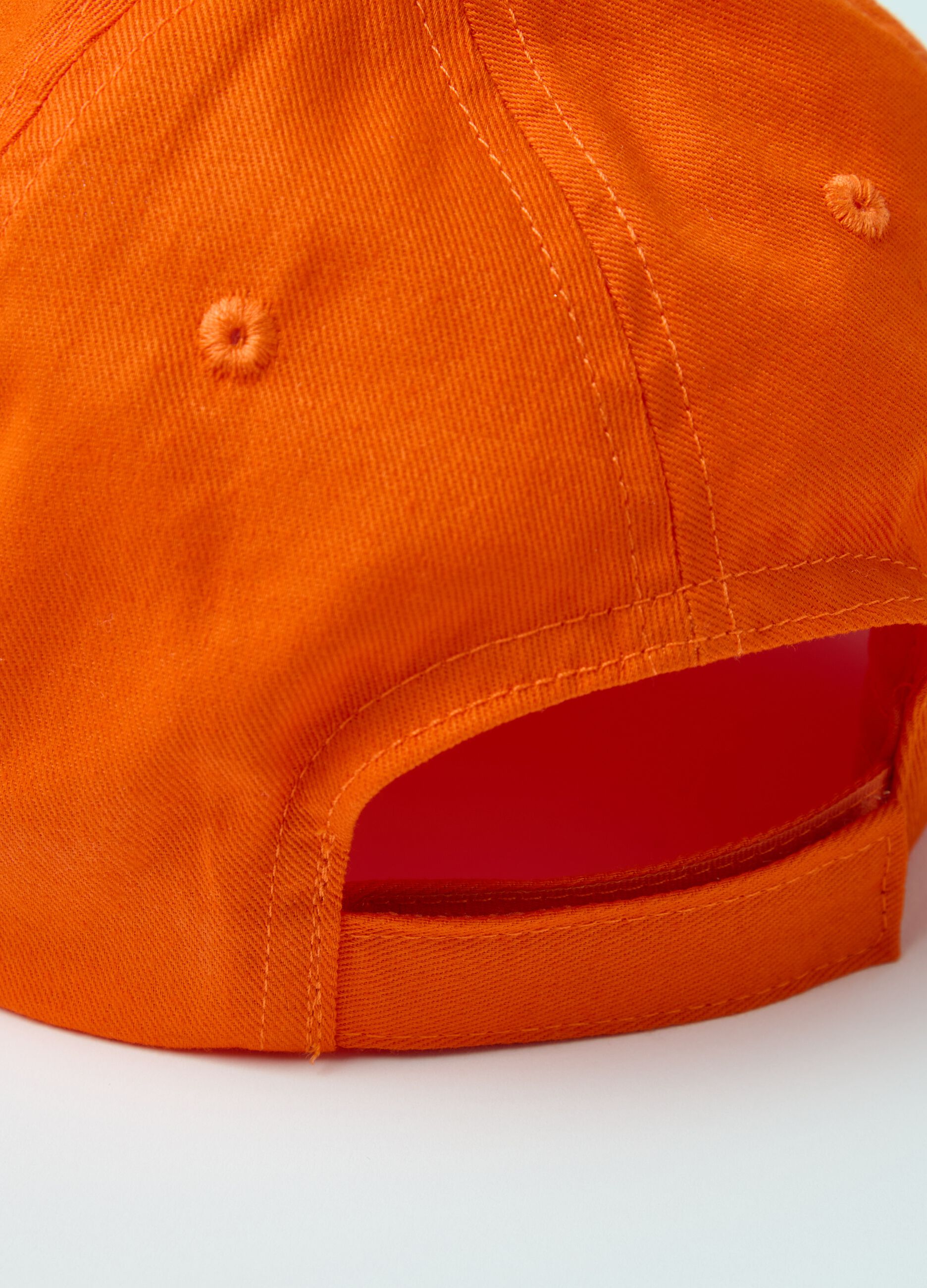 Baseball cap with embroidered logo