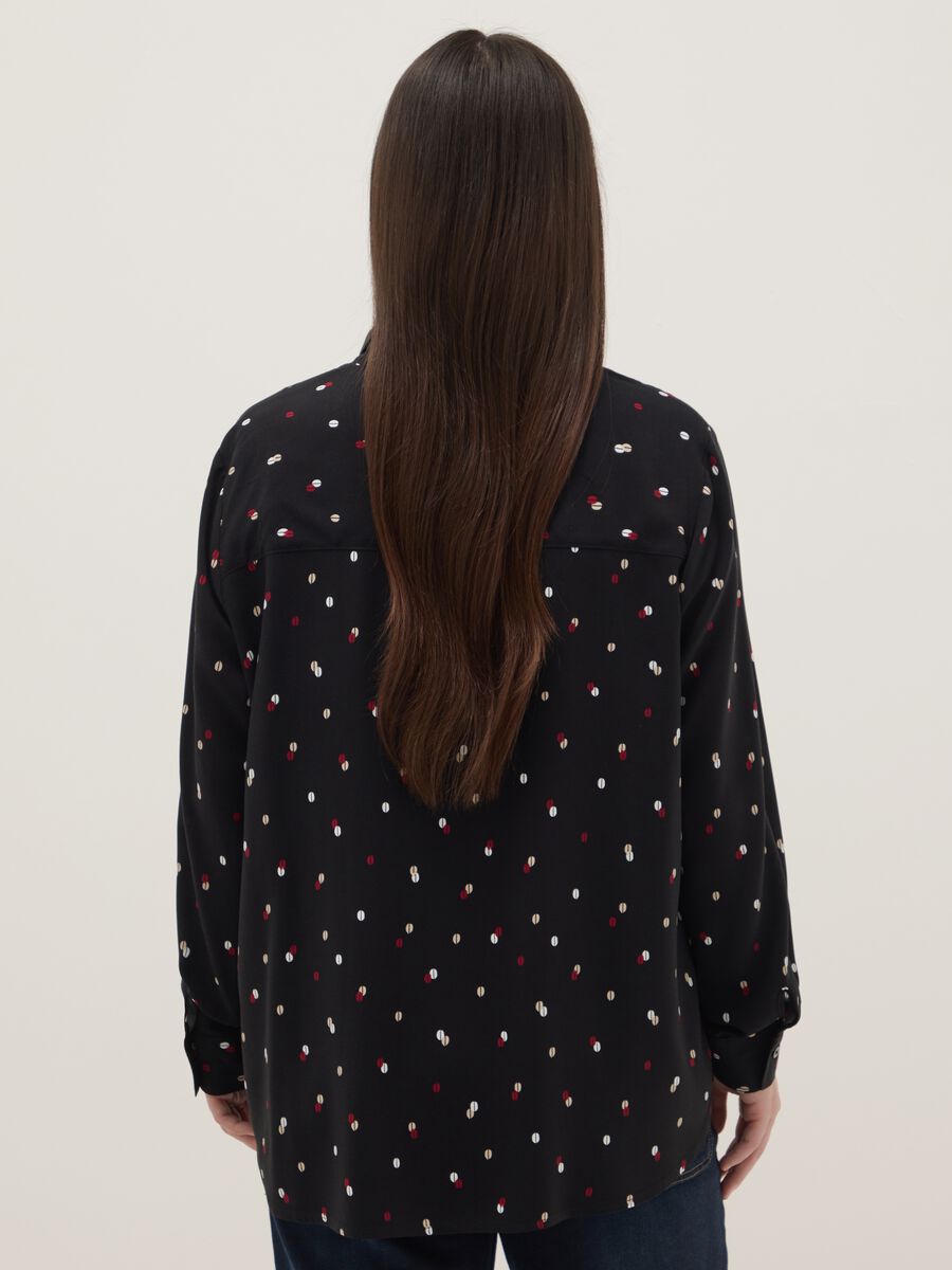 Multicolour pure viscose shirt with regular fit and prints_2