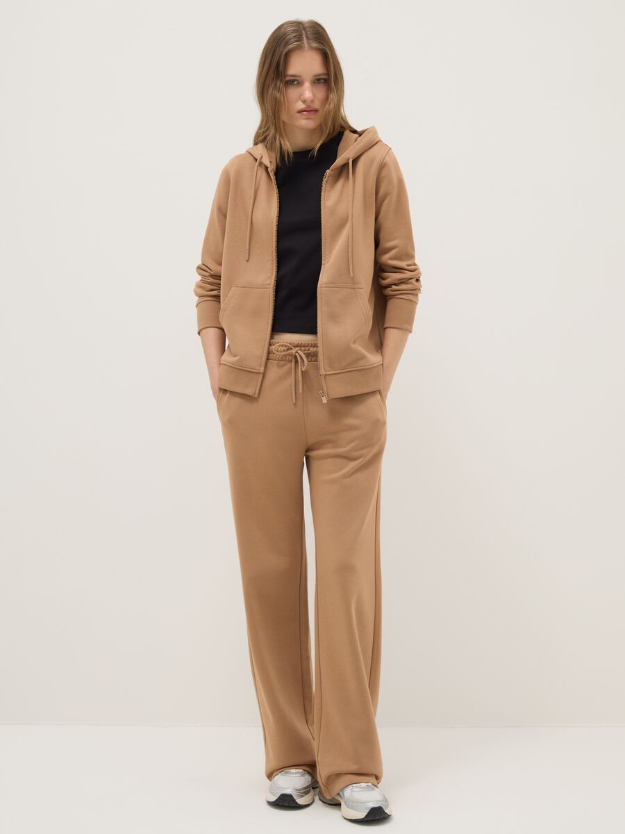 Brown cotton blend regular fit trousers_0