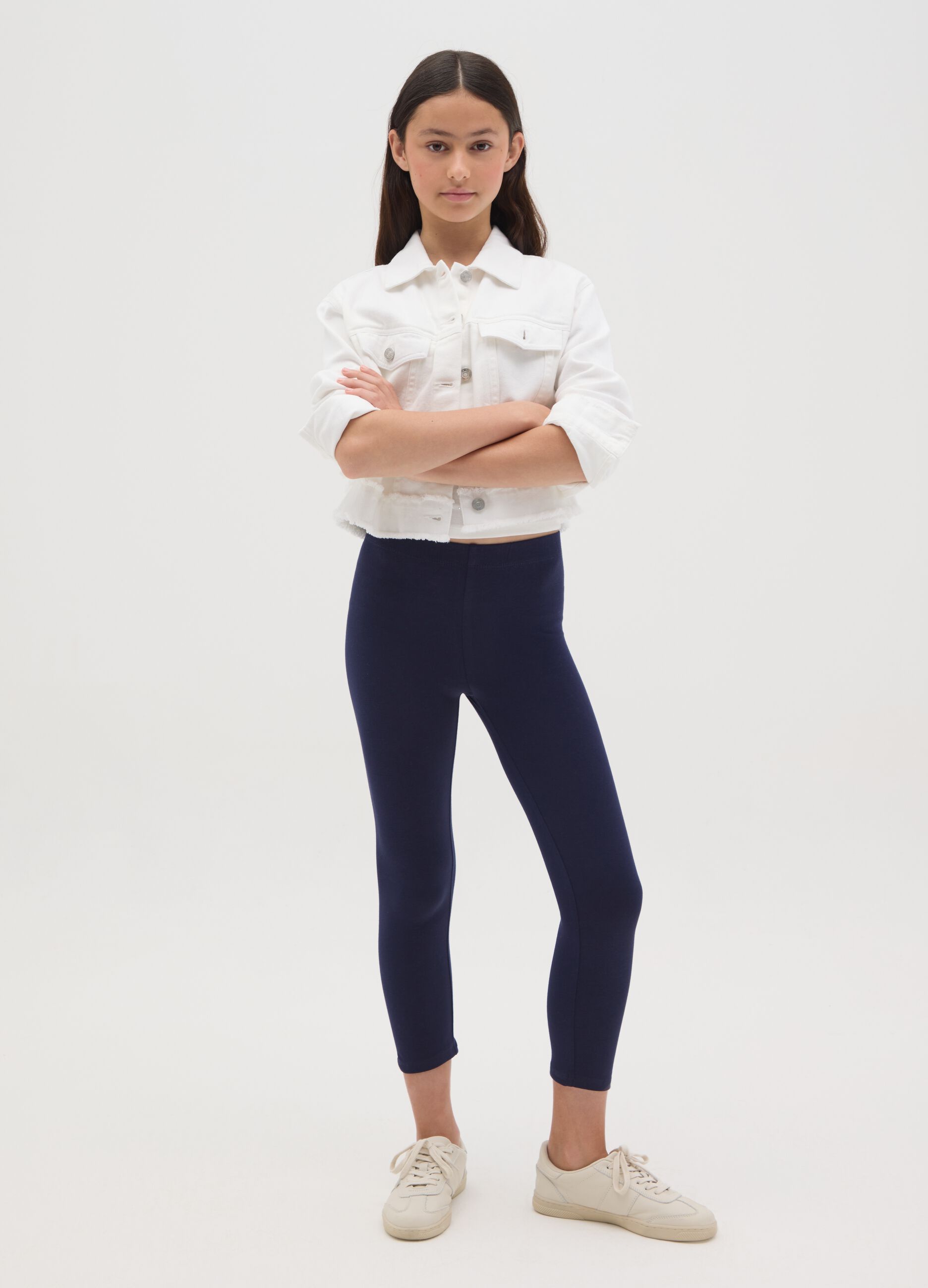 Blue three-quarter stretch leggings