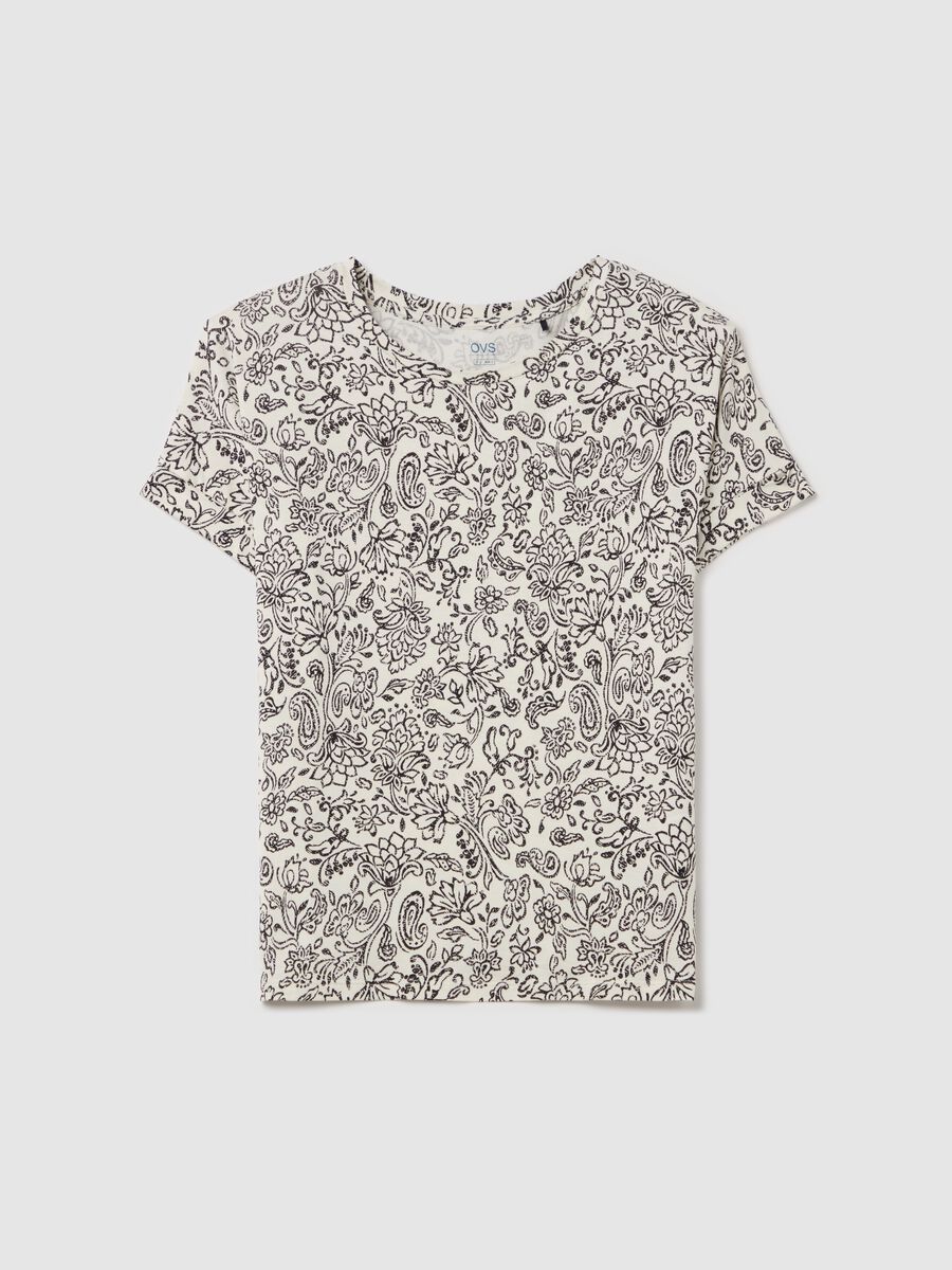 T-shirt with short sleeves and floral print_4