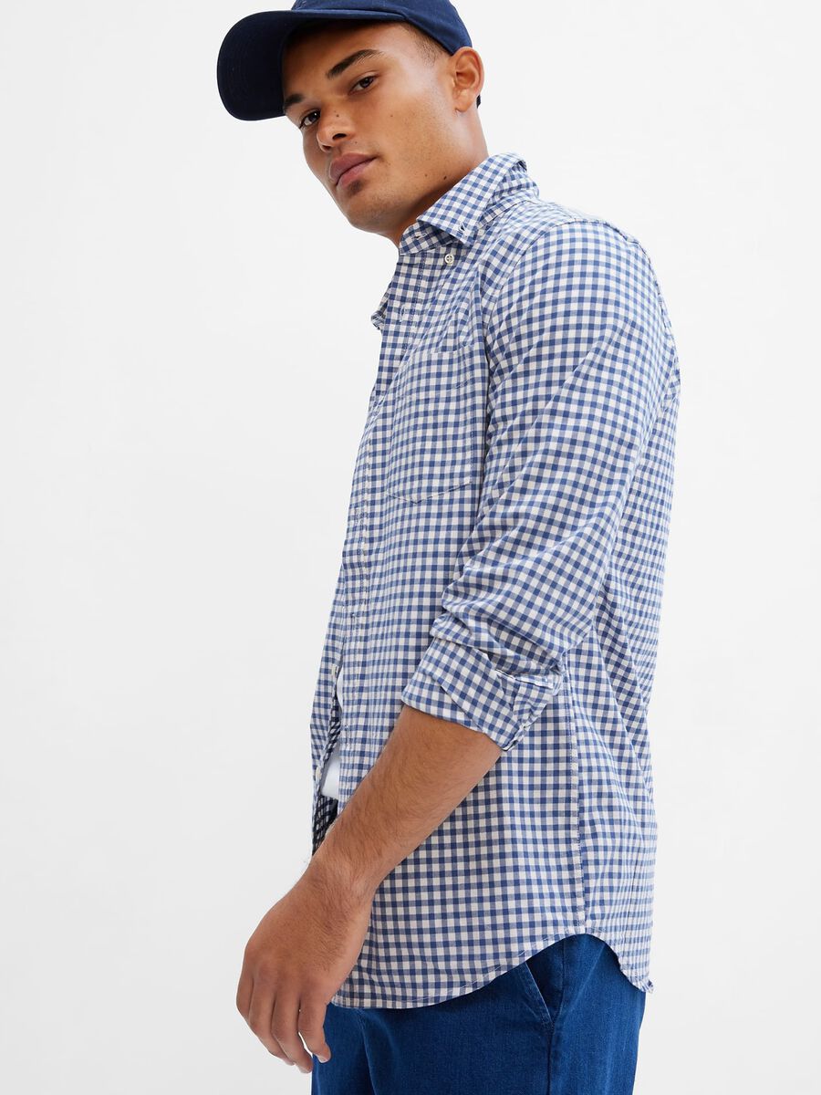 Slim-fit shirt in gingham poplin_0